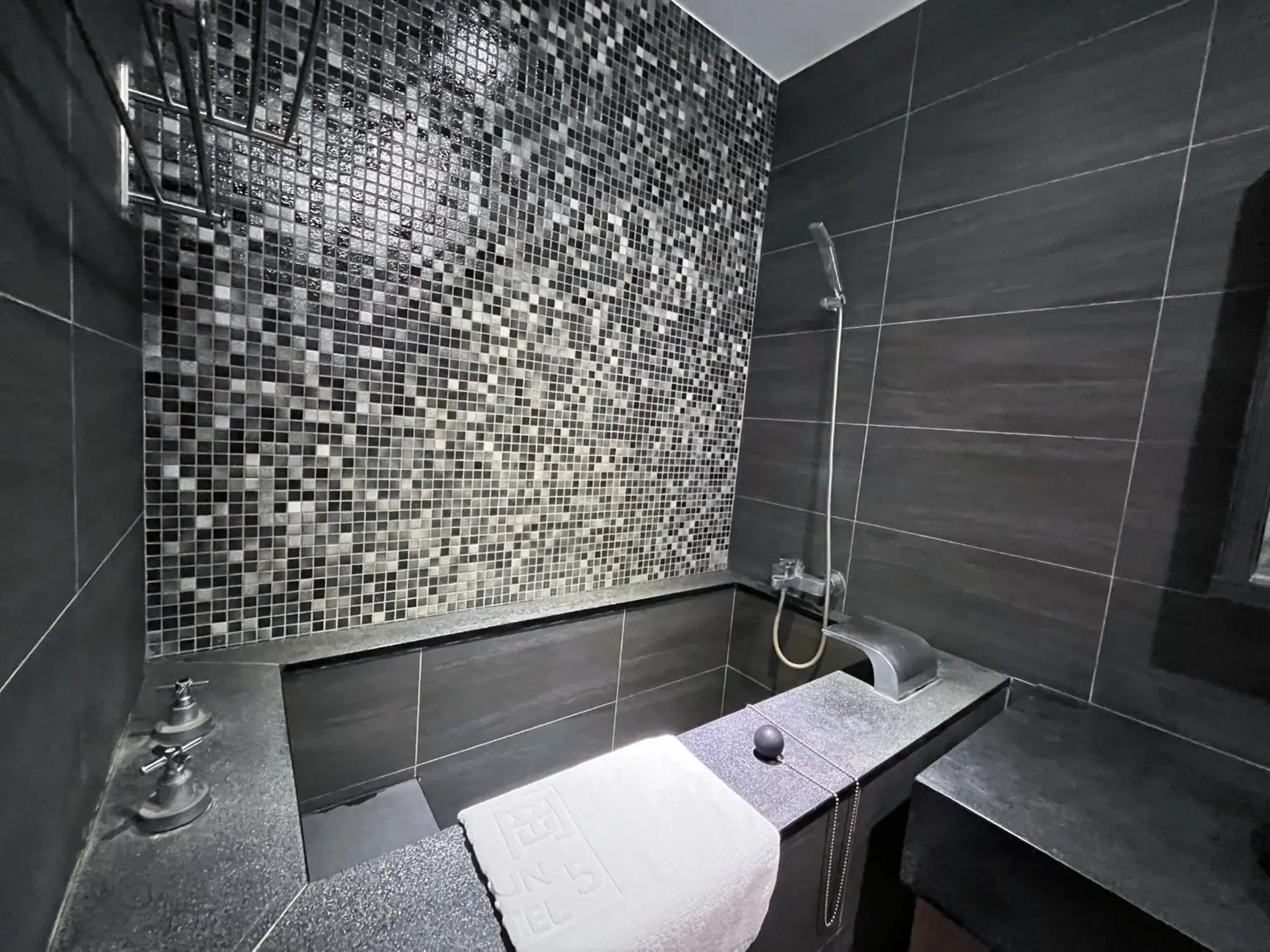 Bathroom in Fukun 5 Motel Bathroom in Fukun 5 Motel