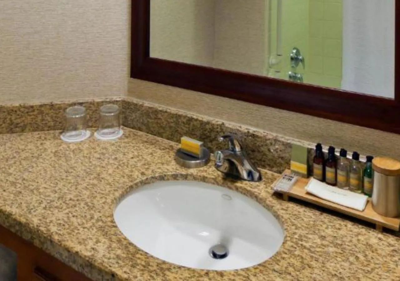 Double Room with Two Double Beds and Adapted Tub - Mobility Accessible in Denver Marriott South at Park Meadows