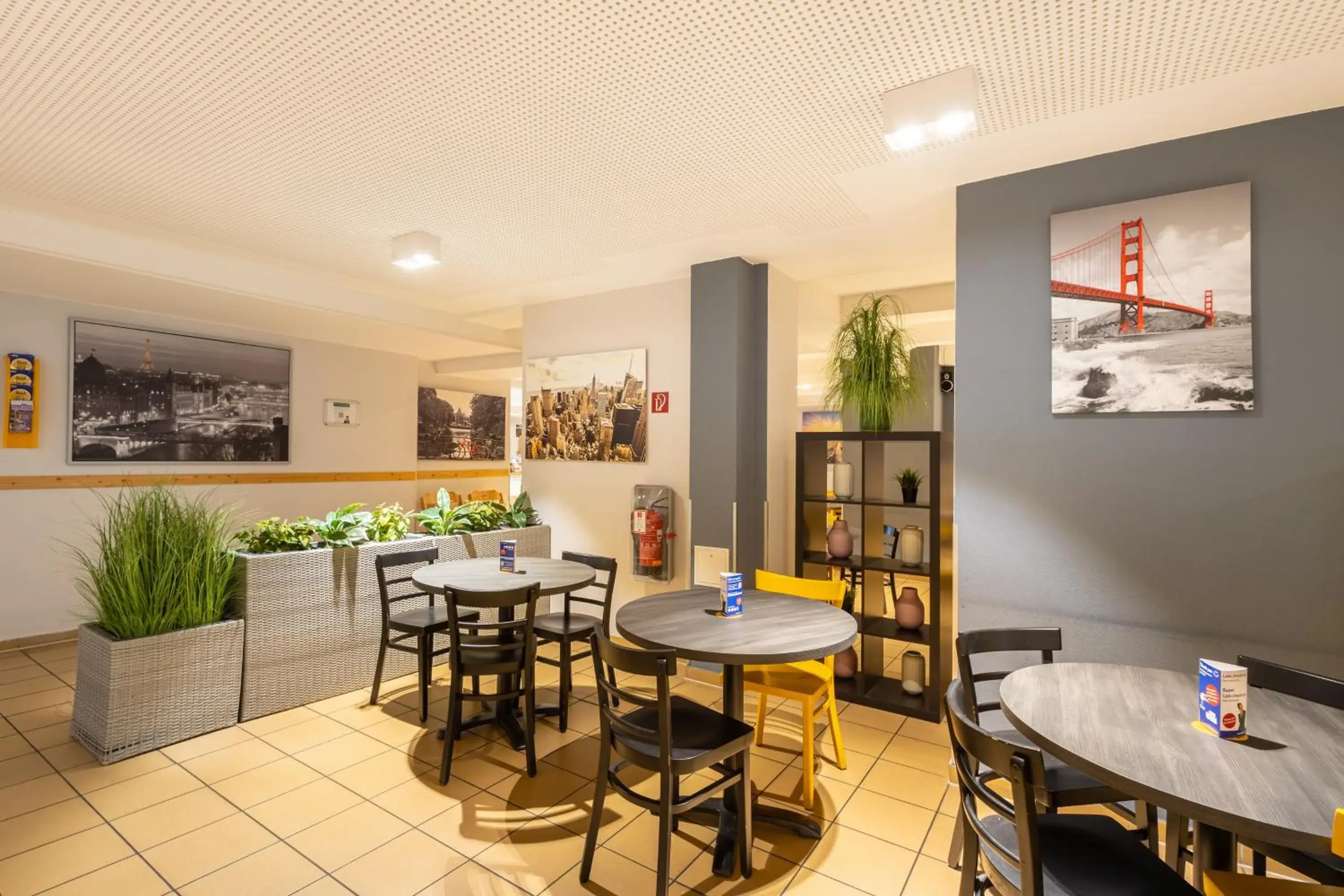 Breakfast in a&o Dortmund Hauptbahnhof Breakfast in a&o Dortmund Hauptbahnhof