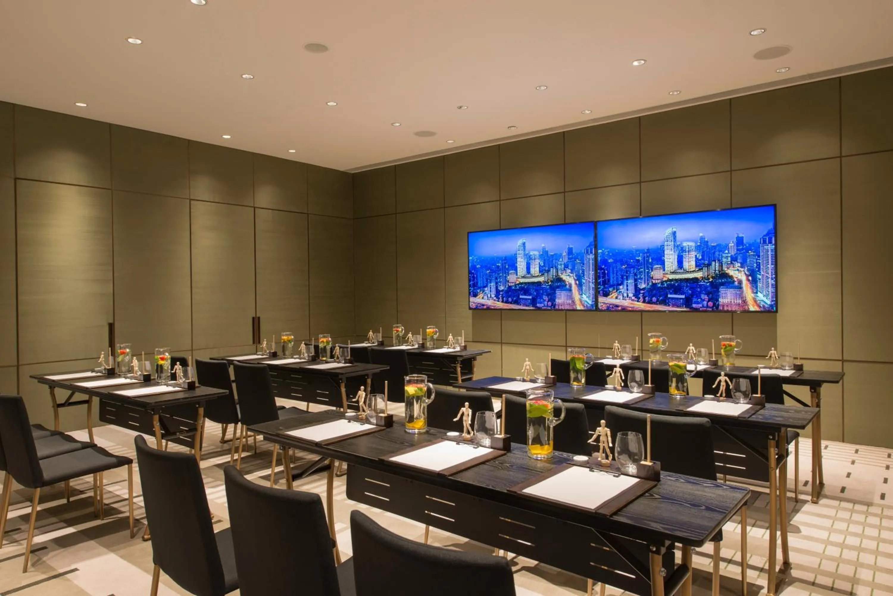 Meeting/conference room in The Sukhothai Shanghai