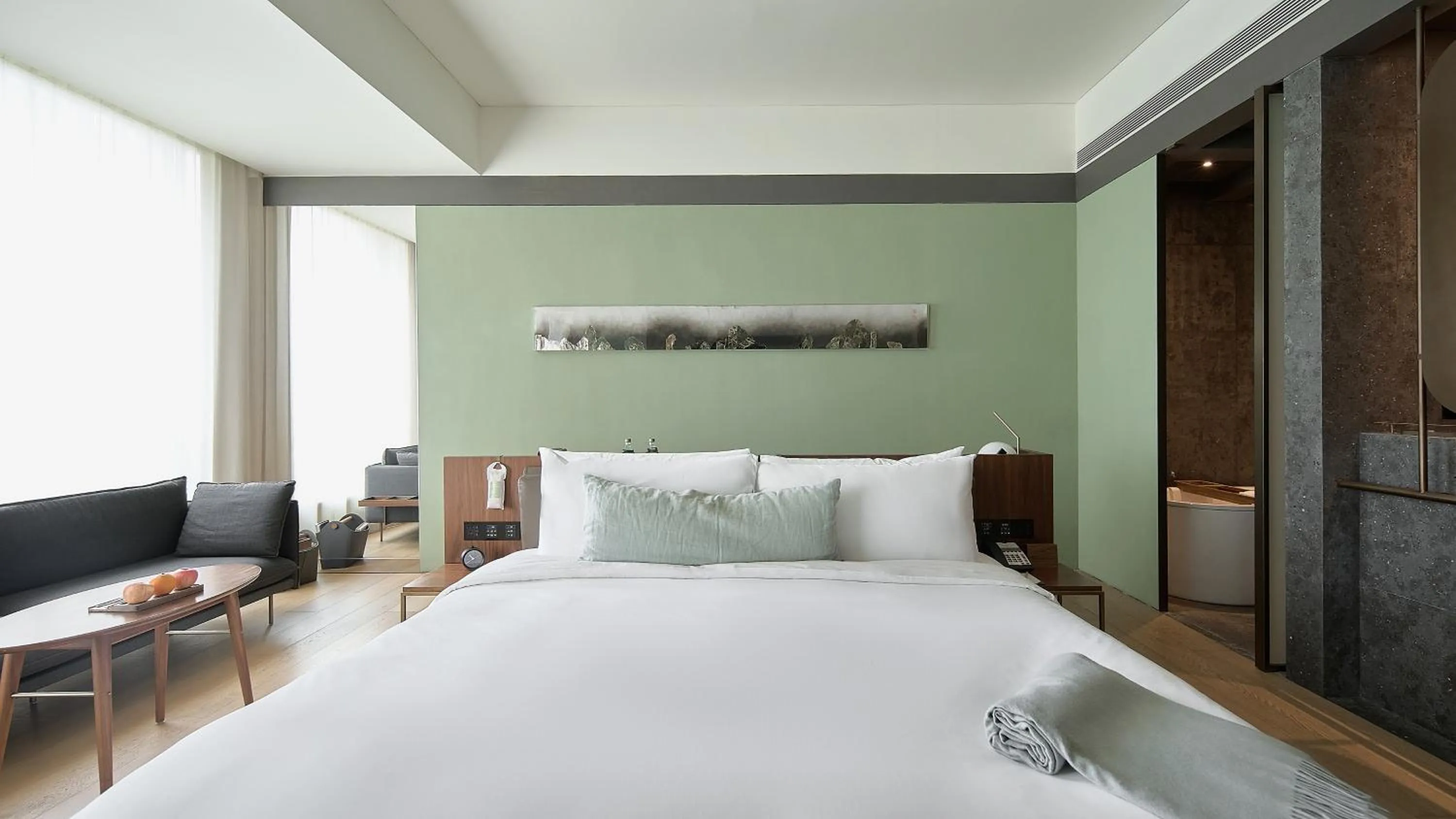 Bed in The Sukhothai Shanghai