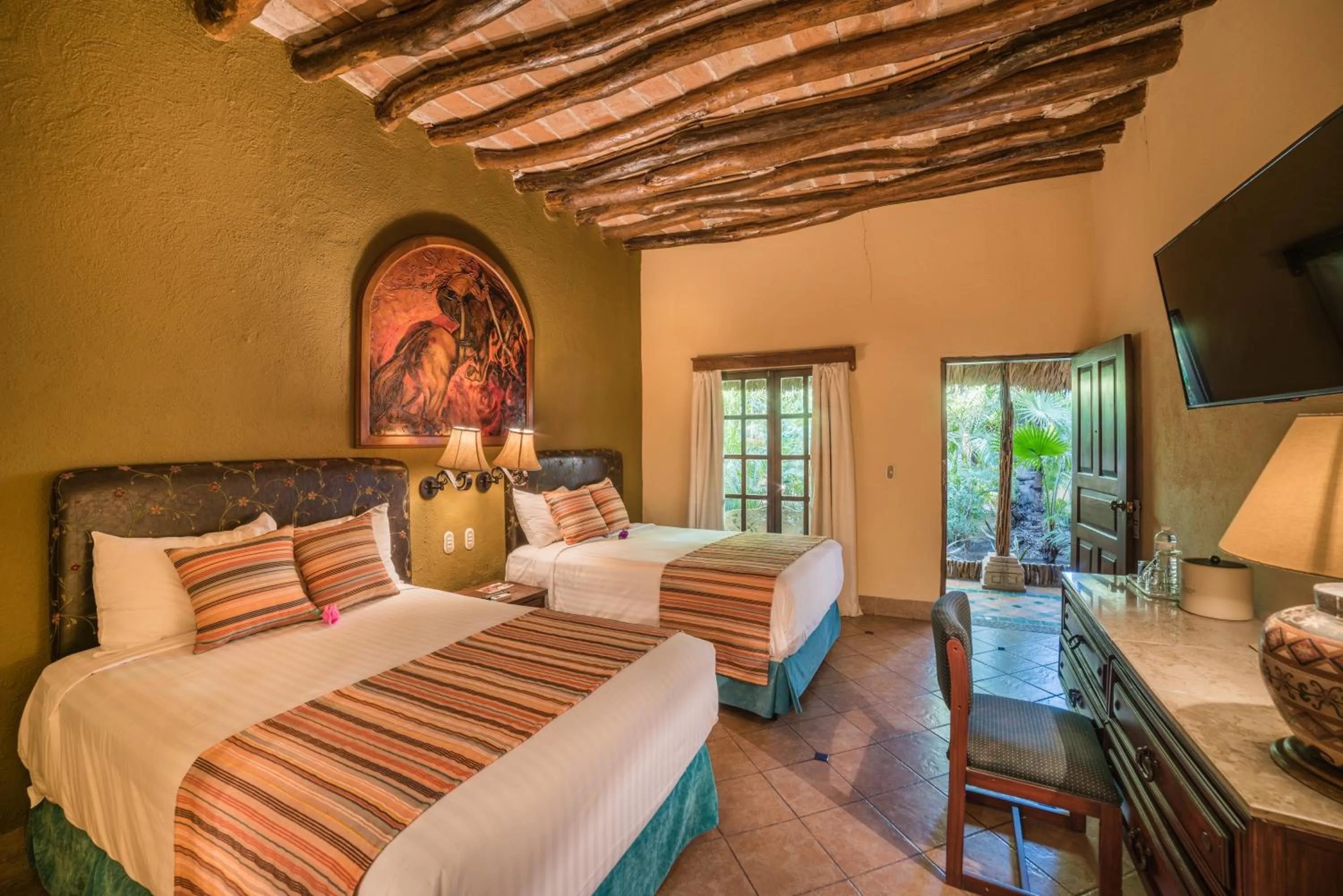 Bed in Hotel Posada del Hidalgo - Balderrama Hotel Collection