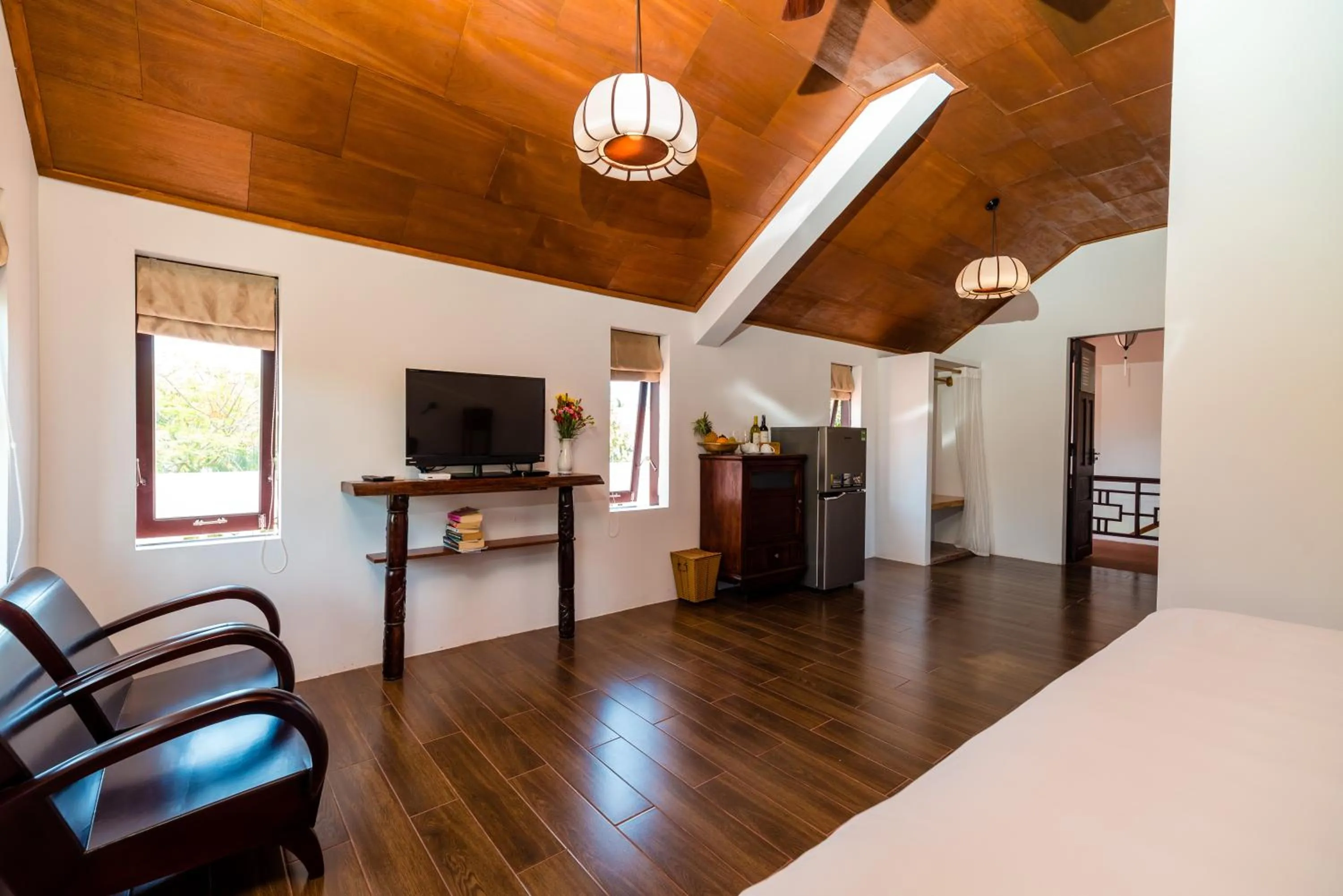 Photo of the whole room, Bed in An Bang Coco Villa