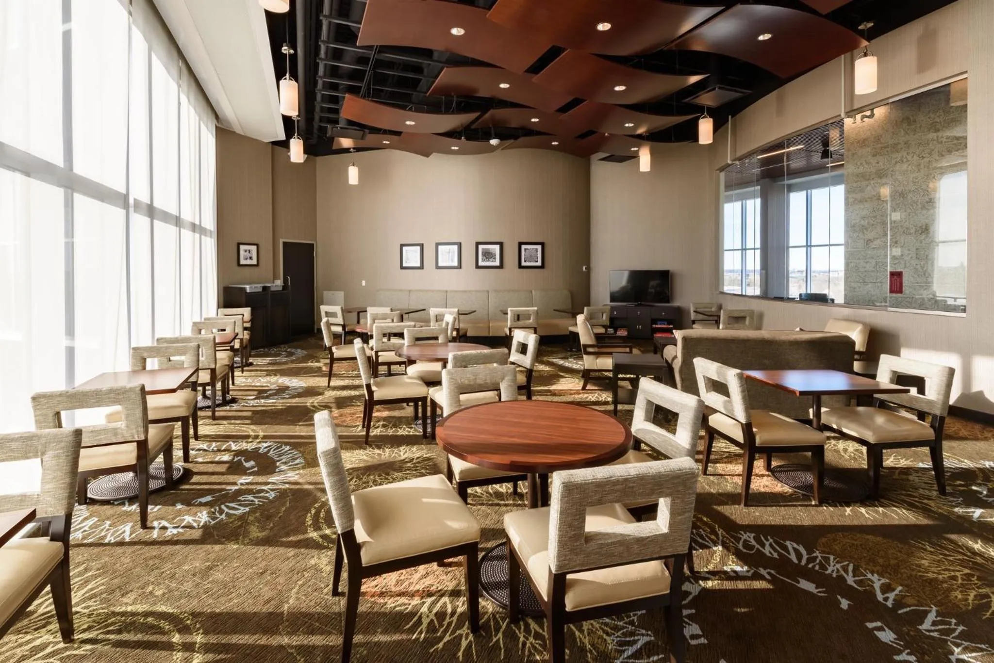 Breakfast in Staybridge Suites - Saskatoon - University by IHG