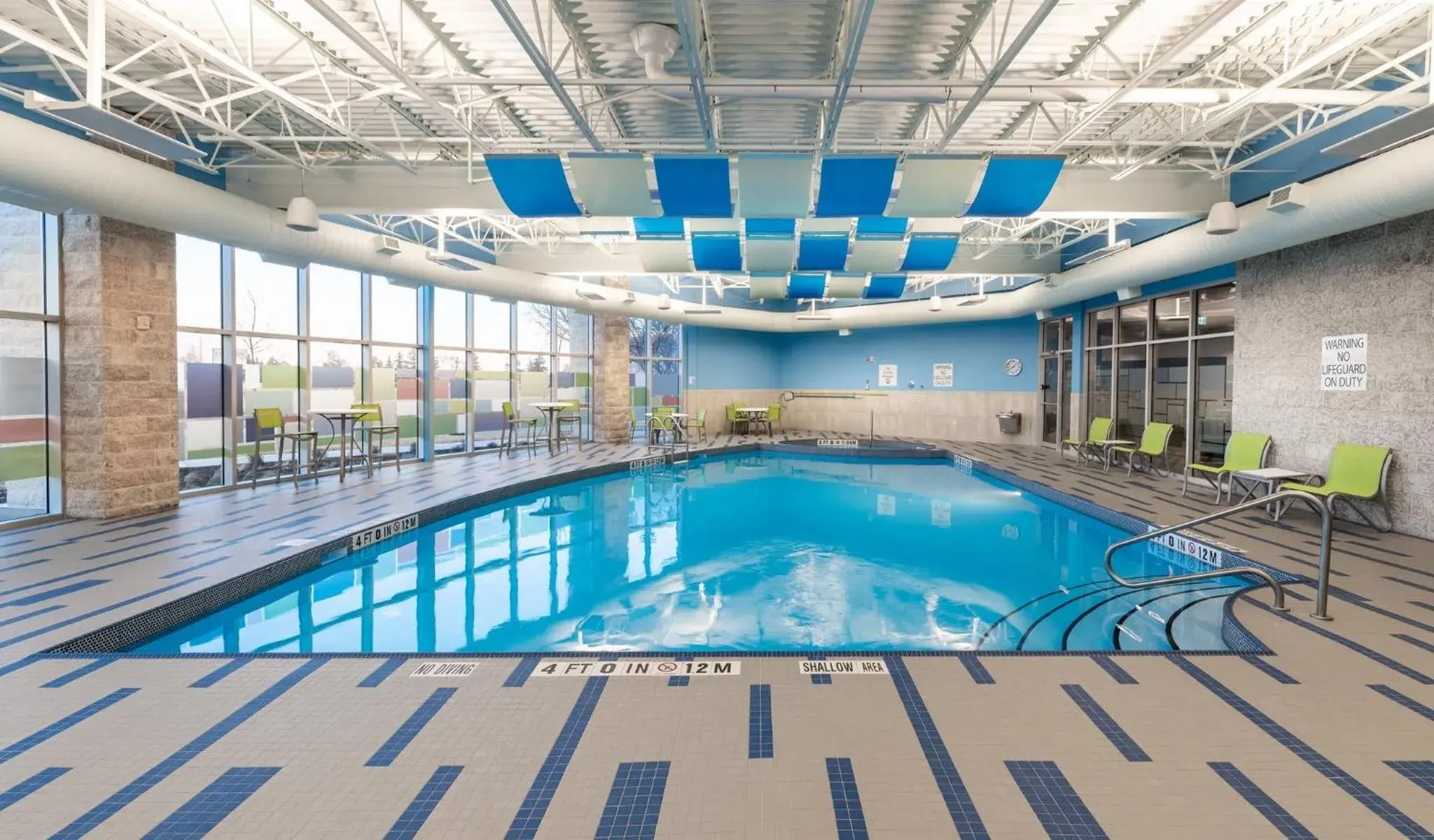 Swimming pool in Staybridge Suites - Saskatoon - University by IHG Swimming pool in Staybridge Suites - Saskatoon - University by IHG