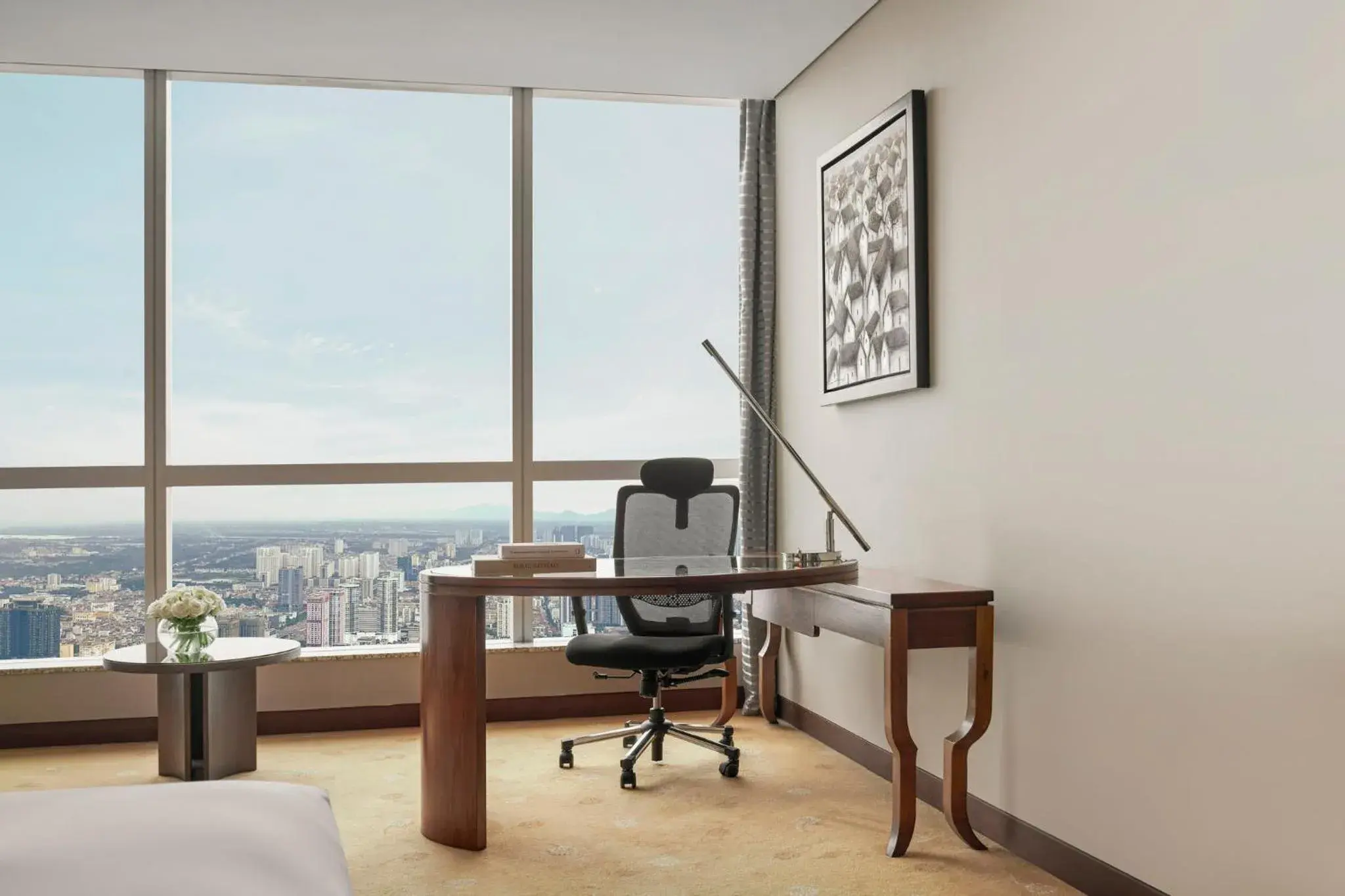 Classic Twin Room in InterContinental Hanoi Landmark72 by IHG Classic Twin Room in InterContinental Hanoi Landmark72 by IHG