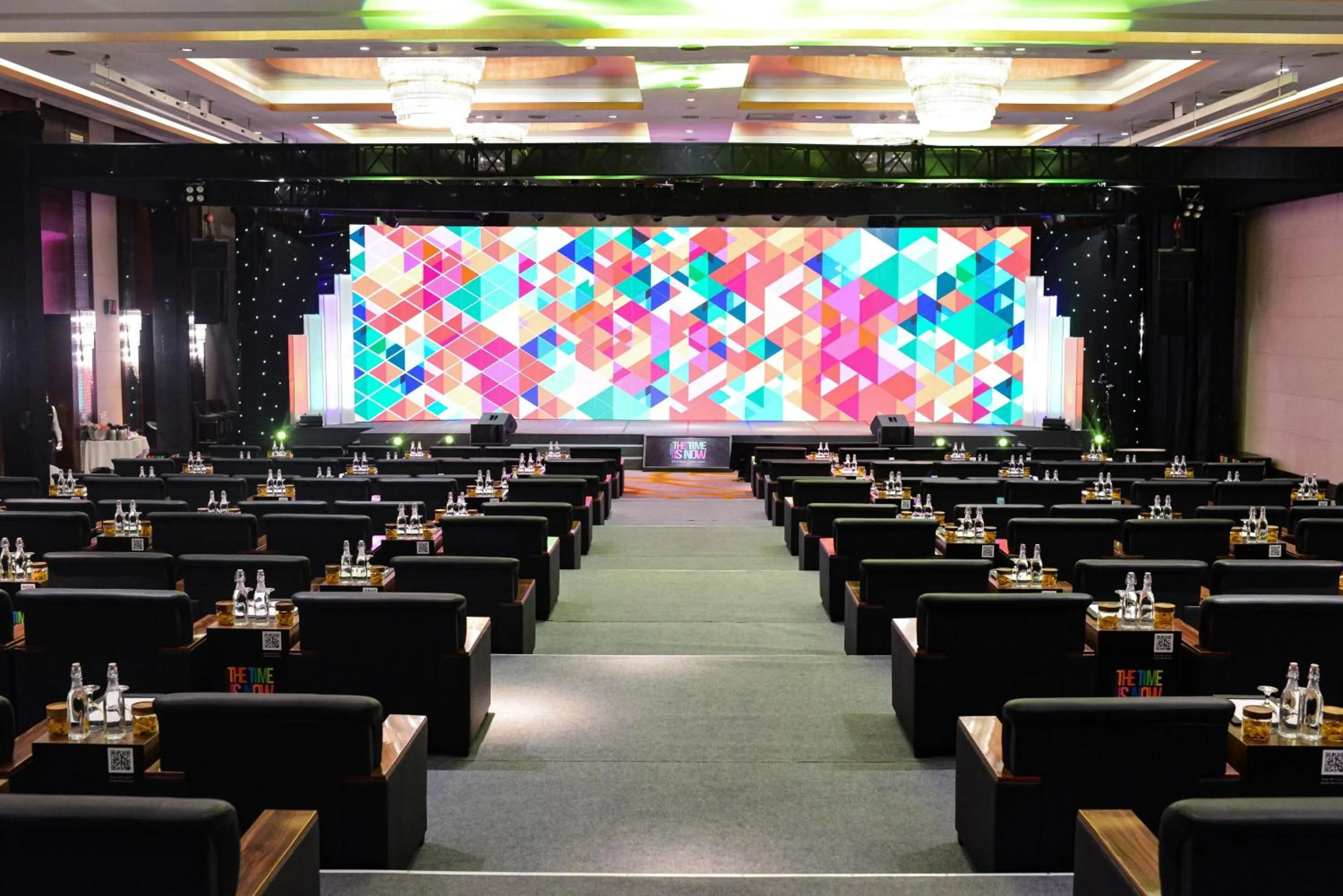 Meeting/conference room in InterContinental Hanoi Landmark72 by IHG