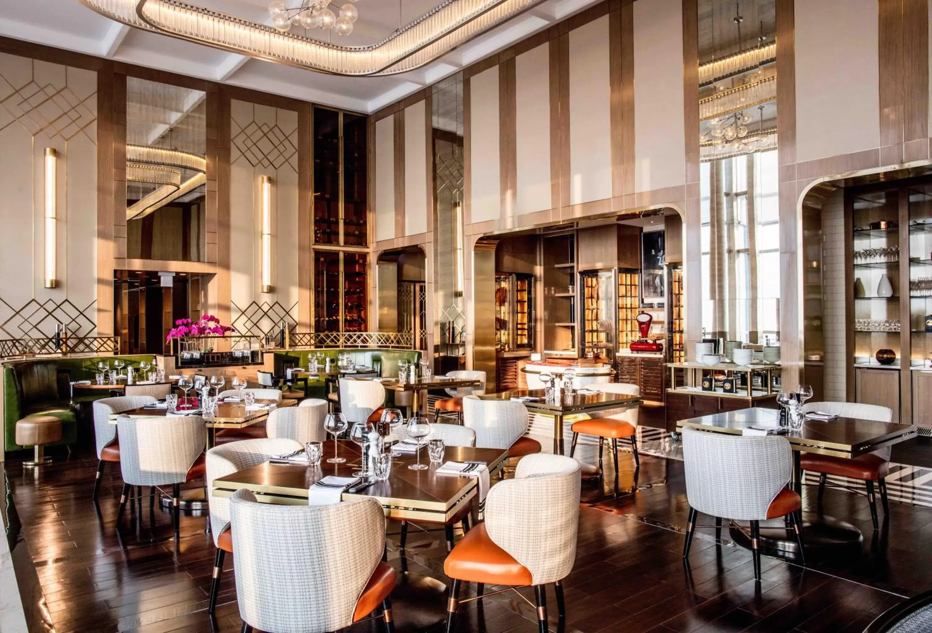 Restaurant/places to eat in InterContinental Hanoi Landmark72 by IHG Restaurant/places to eat in InterContinental Hanoi Landmark72 by IHG