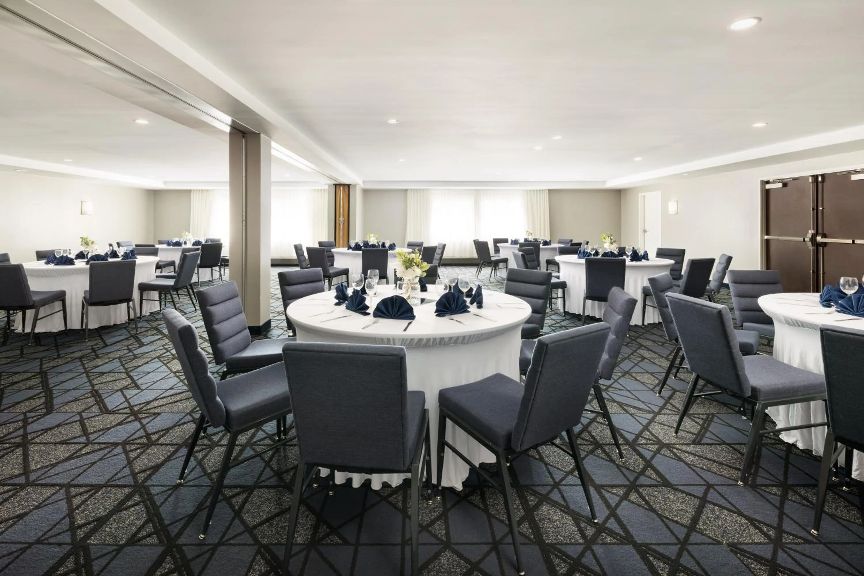 Meeting/conference room in Courtyard by Marriott Montvale