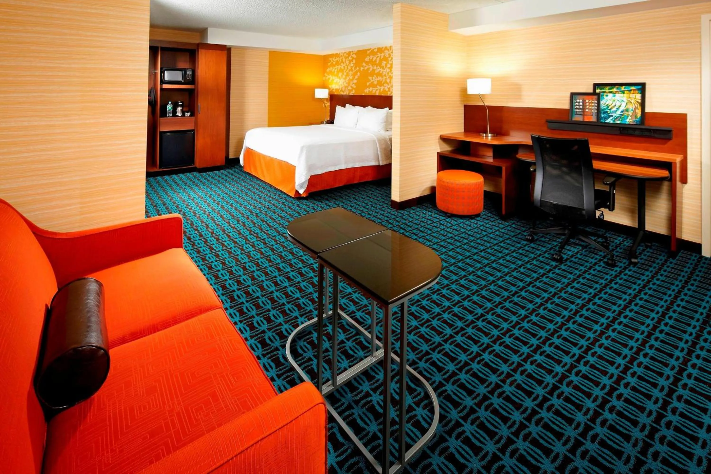 Photo of the whole room, Bed in Fairfield Inn by Marriott East Rutherford Meadowlands