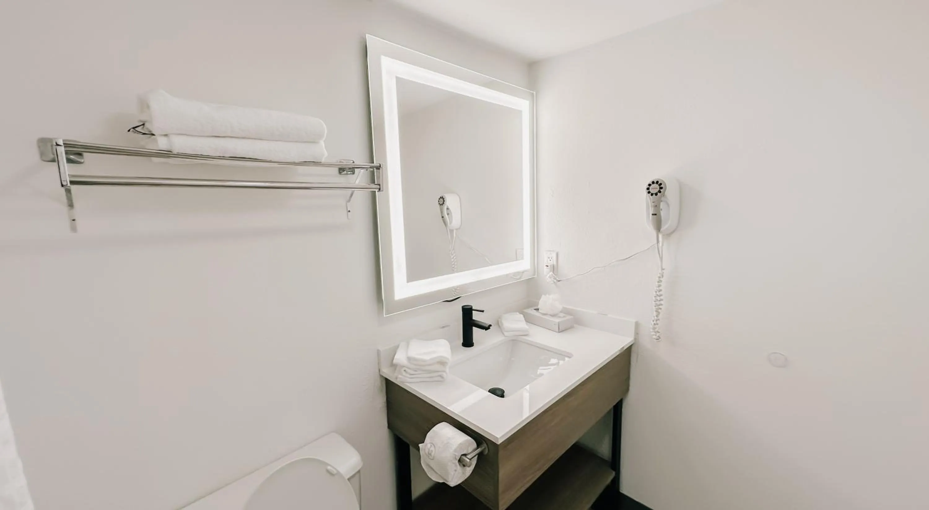 Bathroom in Hawthorn Suites by Wyndham Tinton Falls