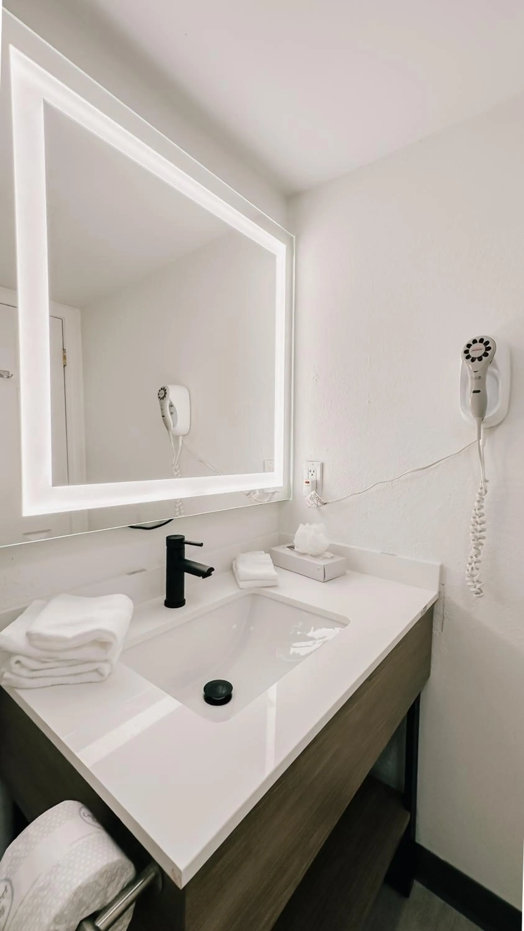 Bathroom in Hawthorn Suites by Wyndham Tinton Falls