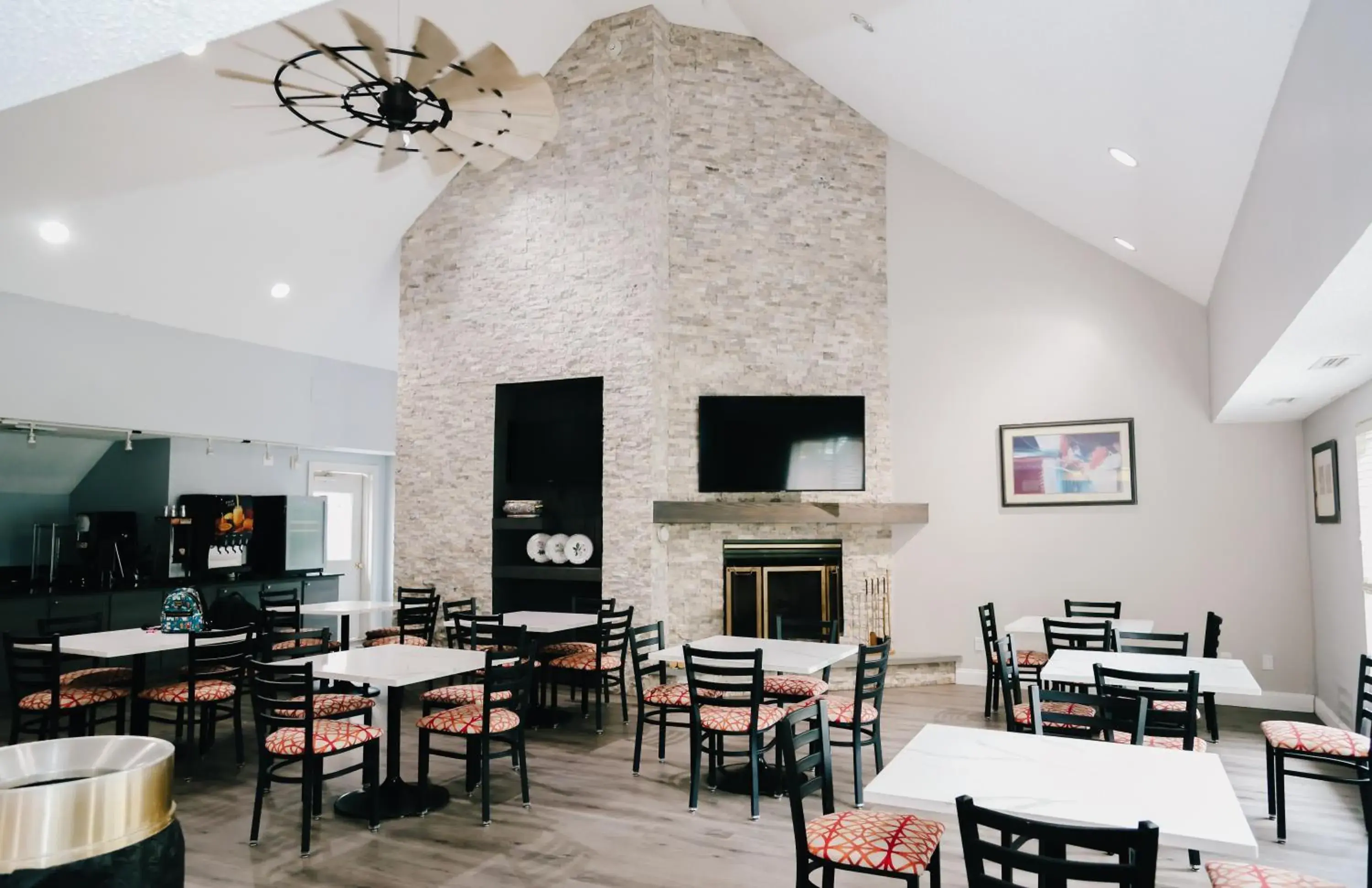 Breakfast in Hawthorn Suites by Wyndham Tinton Falls Breakfast in Hawthorn Suites by Wyndham Tinton Falls