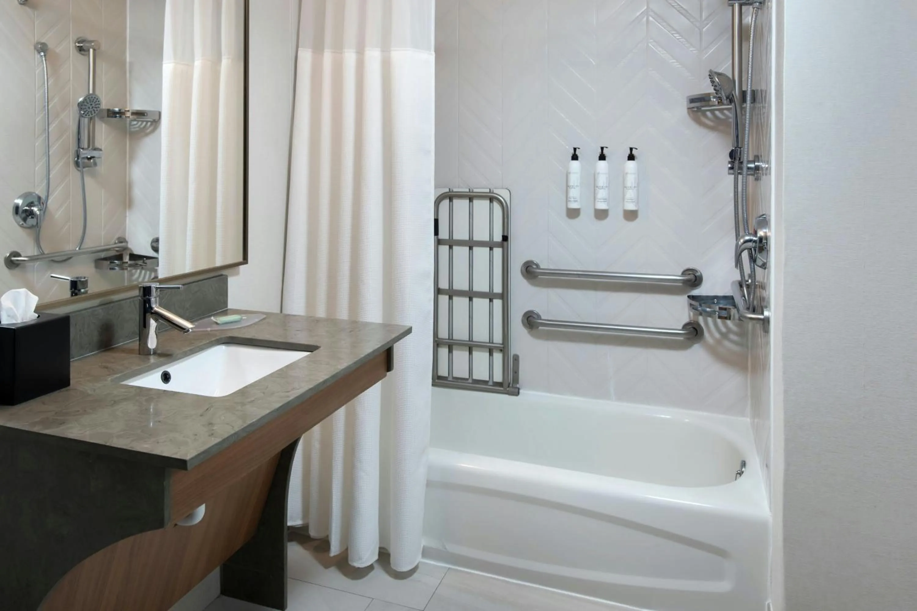 Bathroom in Fairfield Inn & Suites Woodbridge