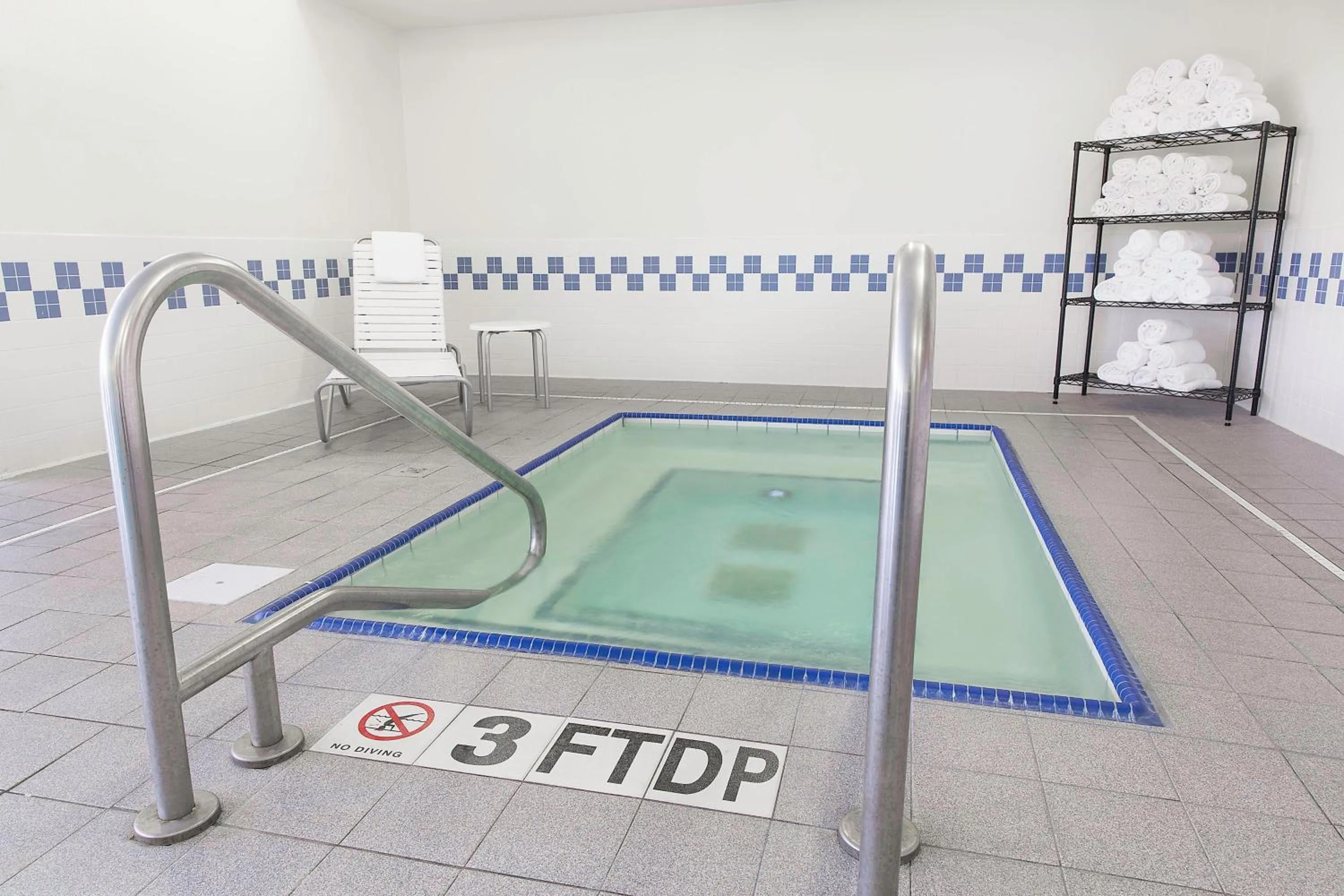 Area and facilities in Fairfield Inn & Suites Fargo