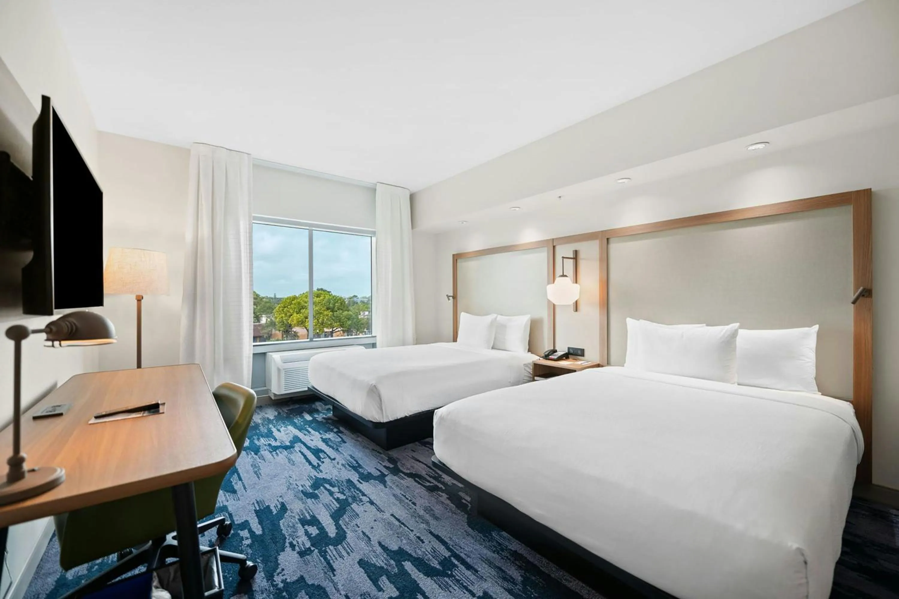 Photo of the whole room, Bed in Fairfield Inn & Suites Fort Lauderdale Airport & Cruise Port