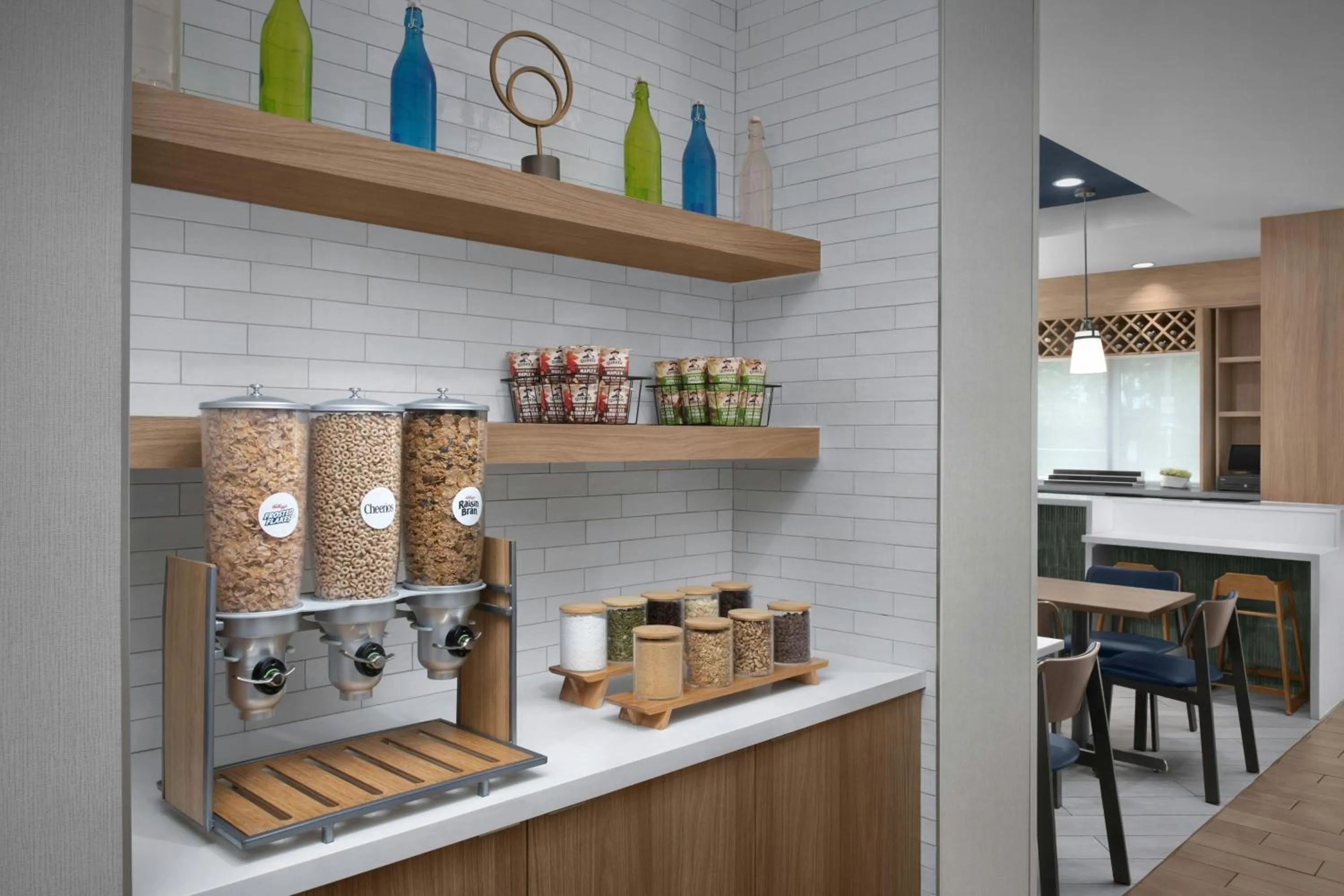 Breakfast in Fairfield Inn & Suites Fort Lauderdale Airport & Cruise Port