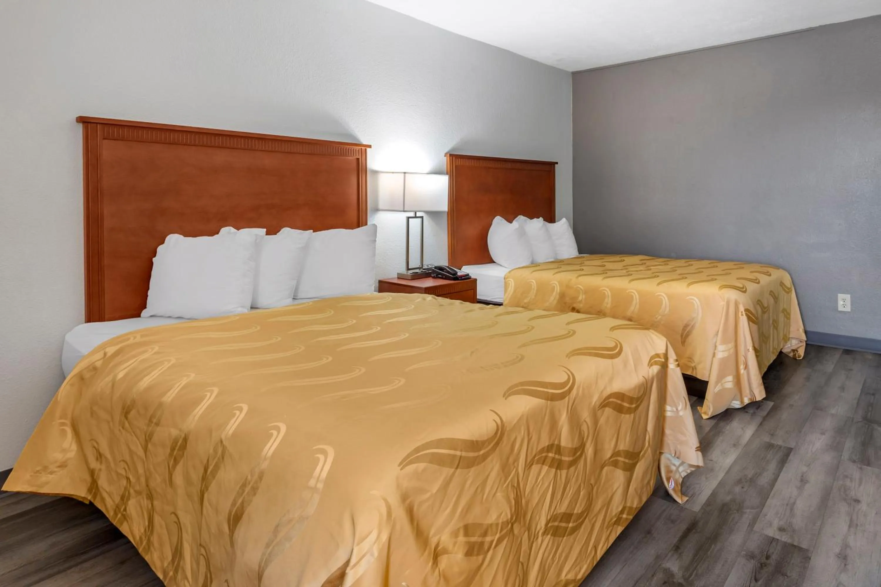 Bedroom, Bed in Quality Inn Fayetteville near Fort Bragg