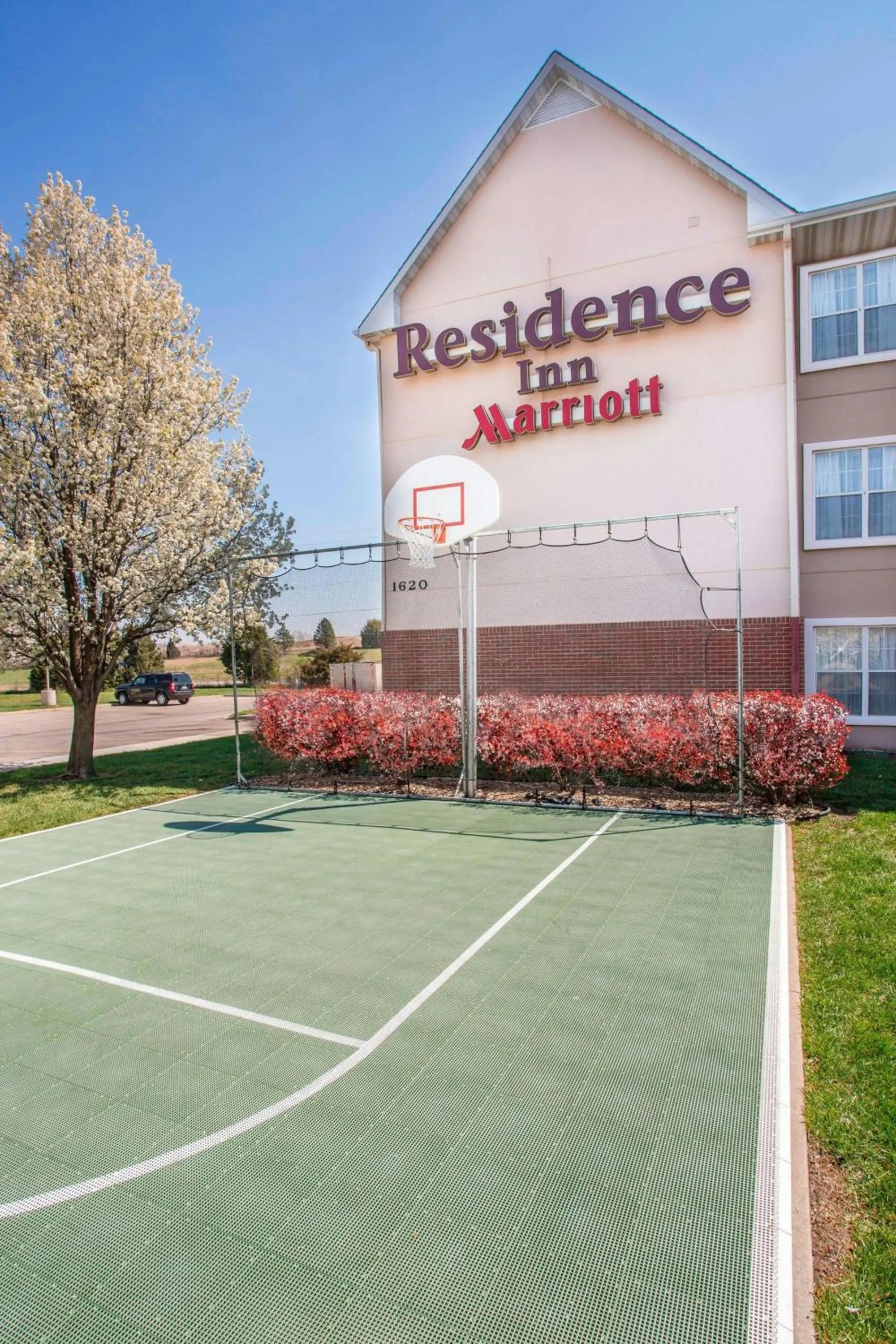 Fitness centre/facilities in Residence Inn Topeka