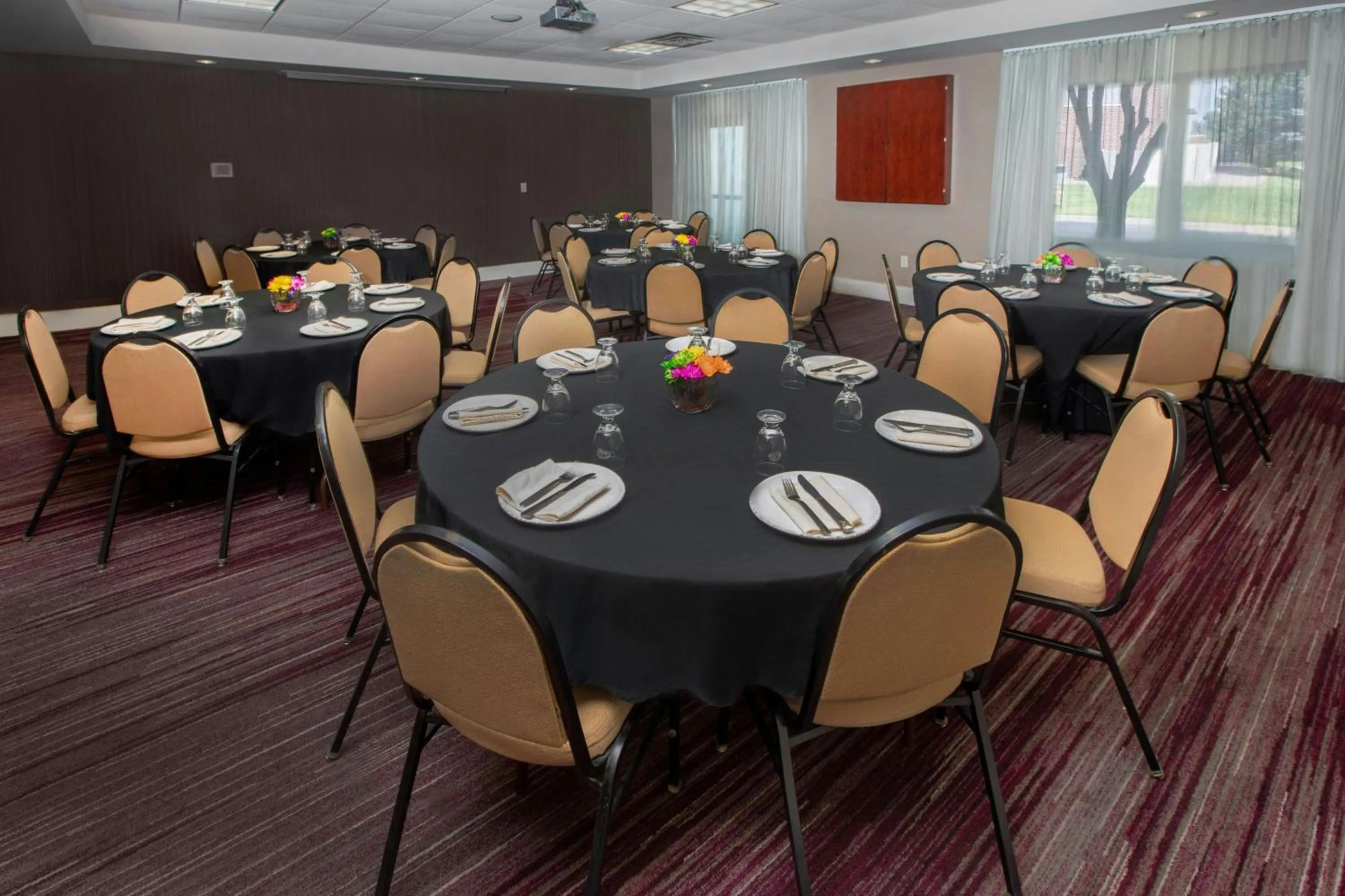 Meeting/conference room in Courtyard By Marriott Sioux Falls