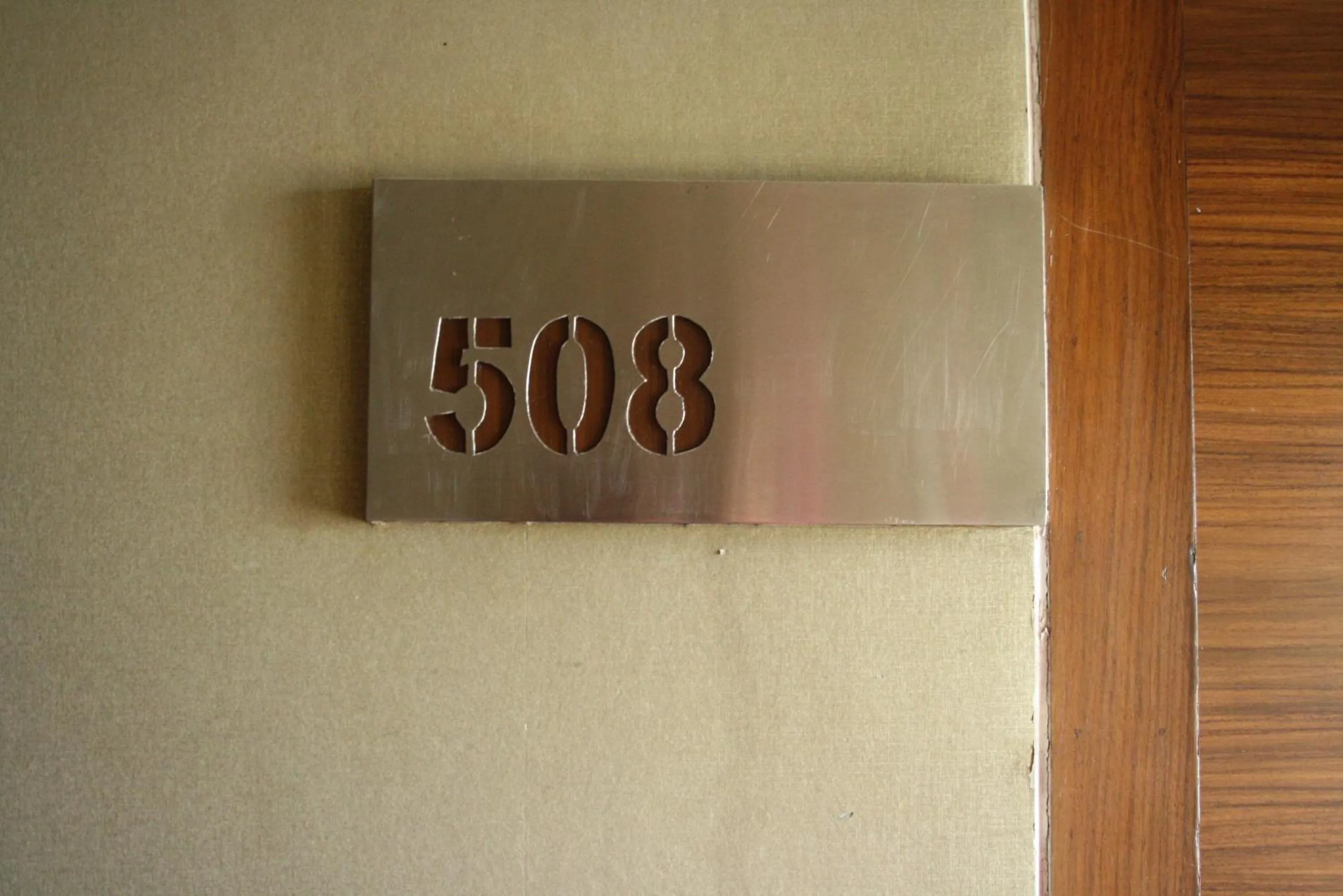 Logo/Certificate/Sign in Hotel Stay Inn