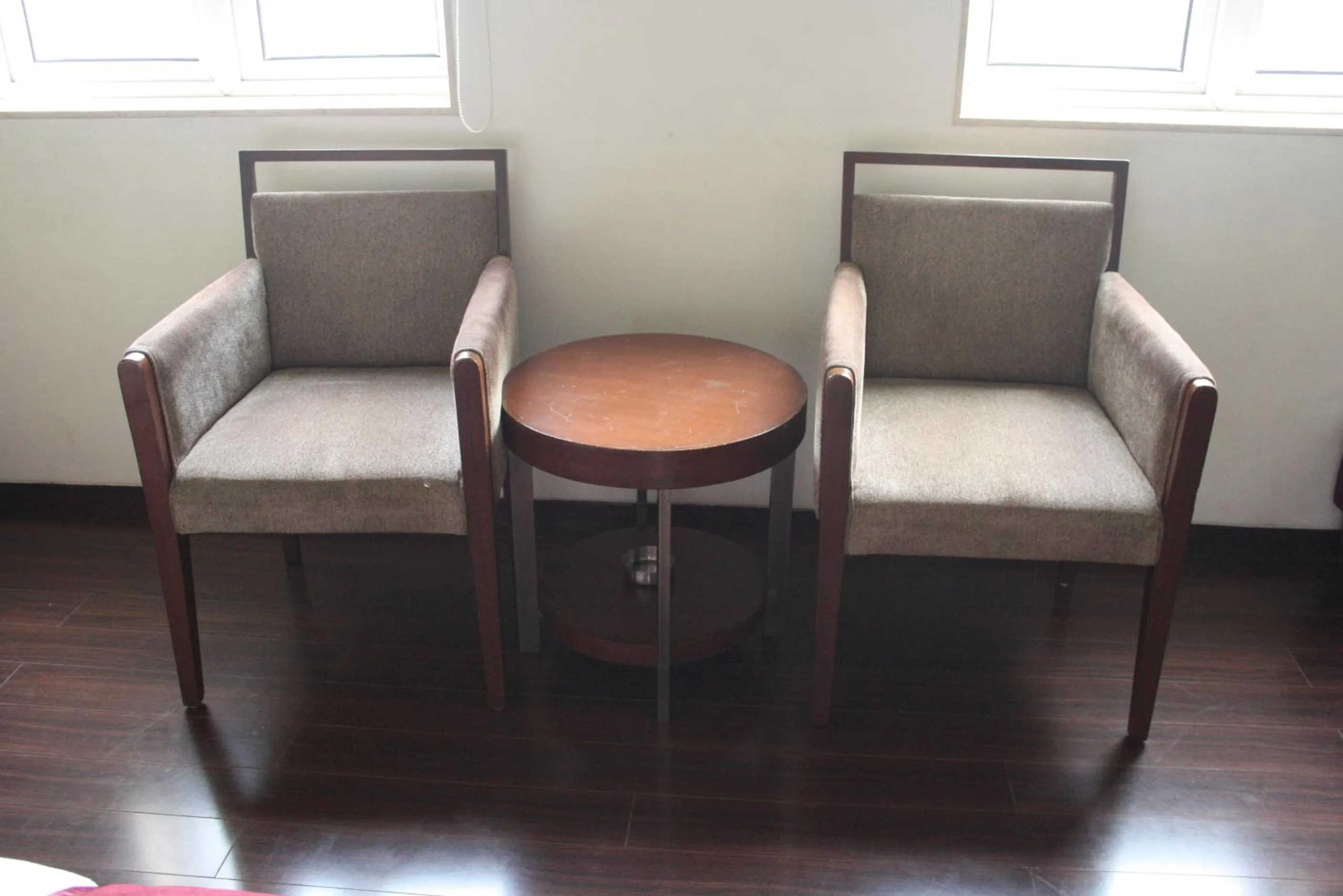 Seating area in Hotel Stay Inn