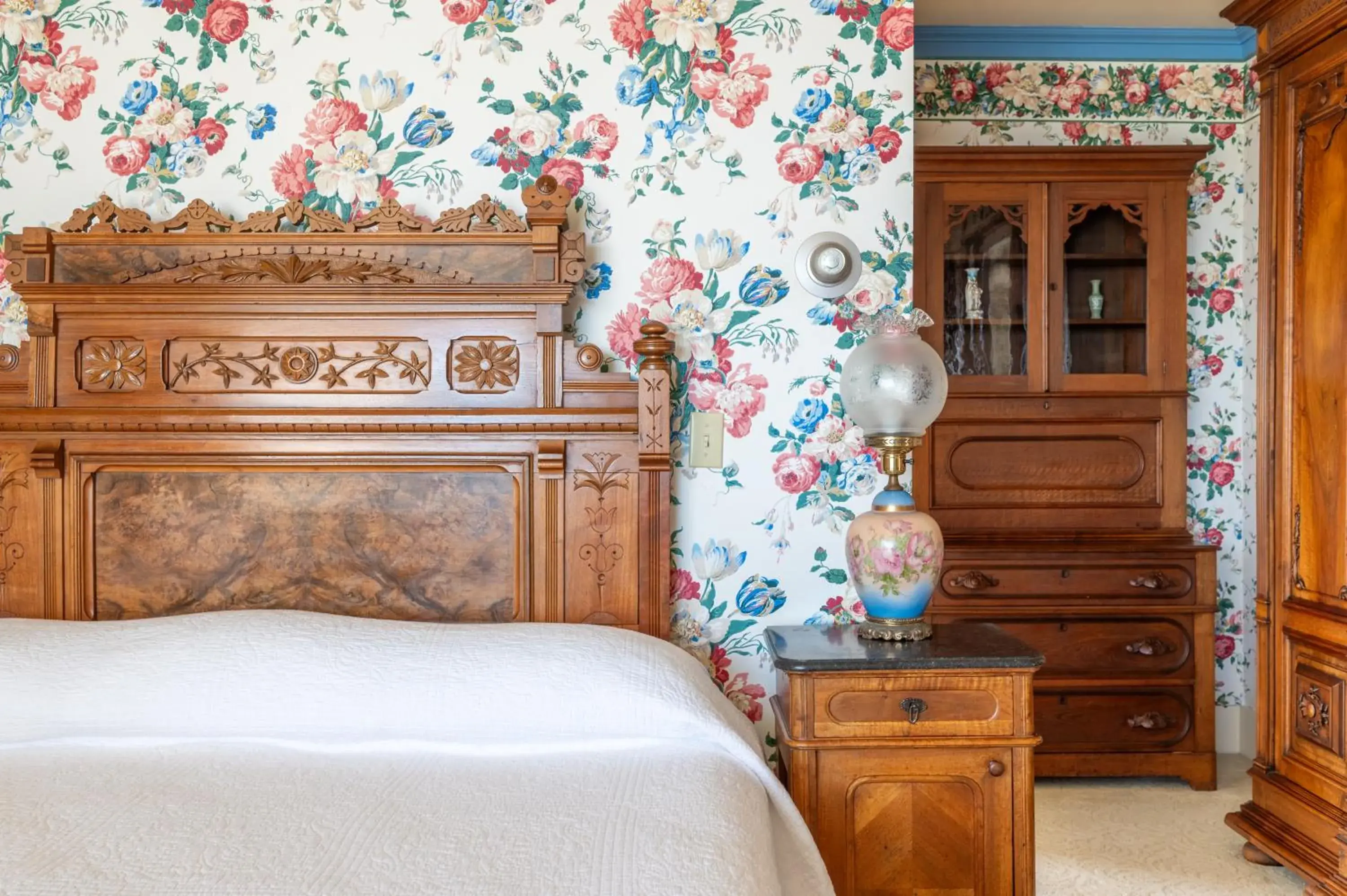 King Suite in Martine Inn King Suite in Martine Inn