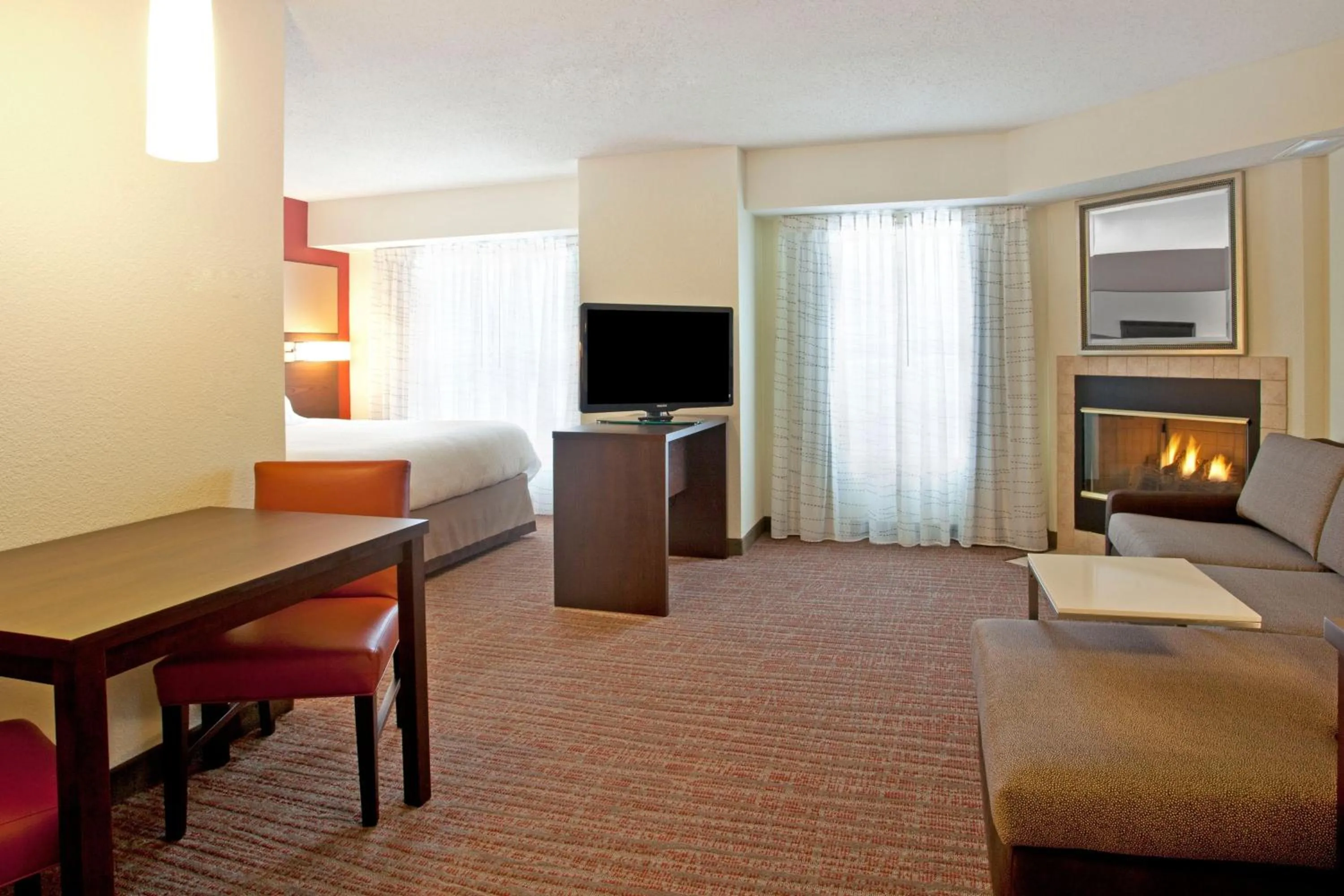 Photo of the whole room, Bed in Residence Inn by Marriott Fort Wayne Southwest