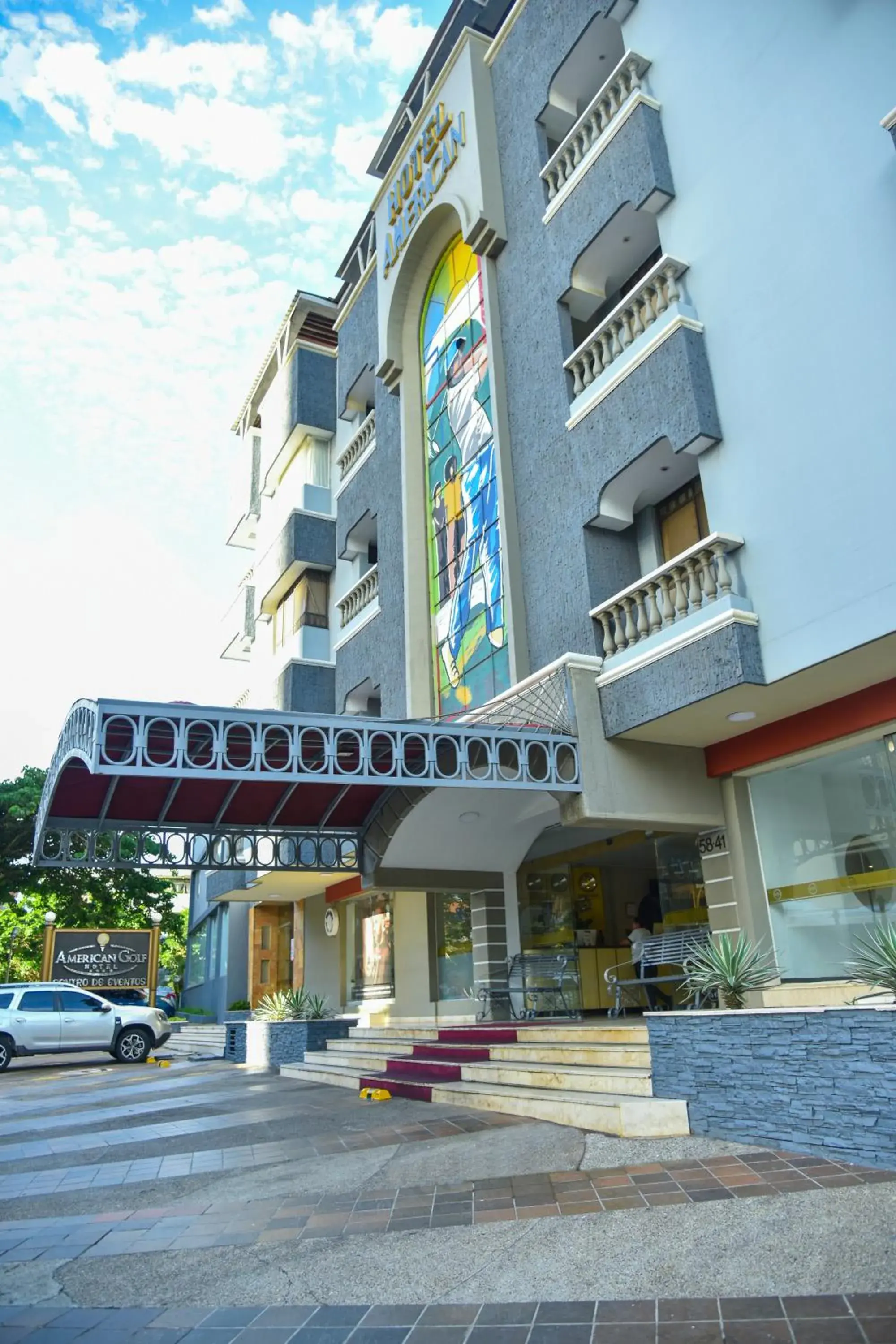 Property building in Hotel American Golf Property building in Hotel American Golf