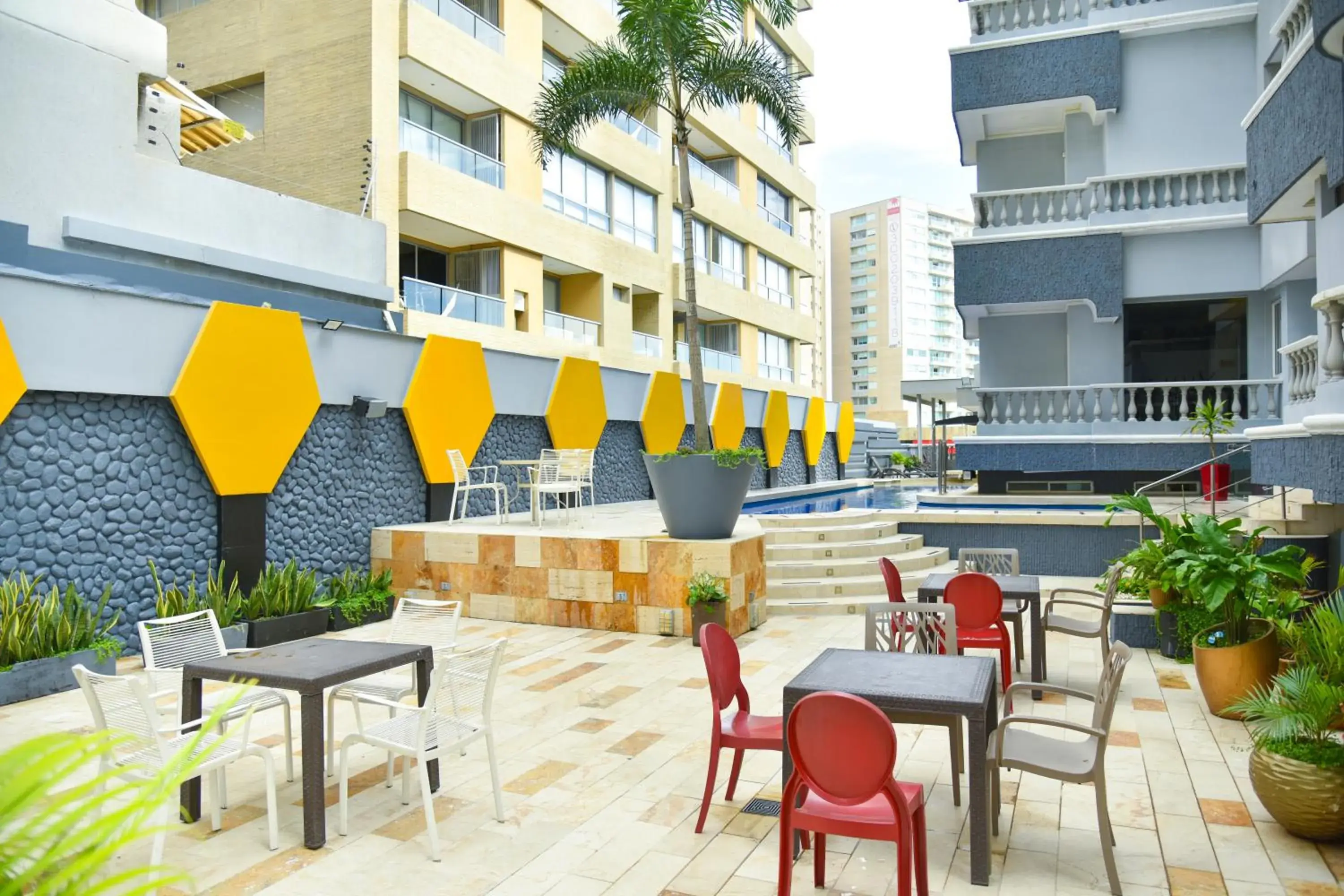 Swimming pool in Hotel American Golf Swimming pool in Hotel American Golf