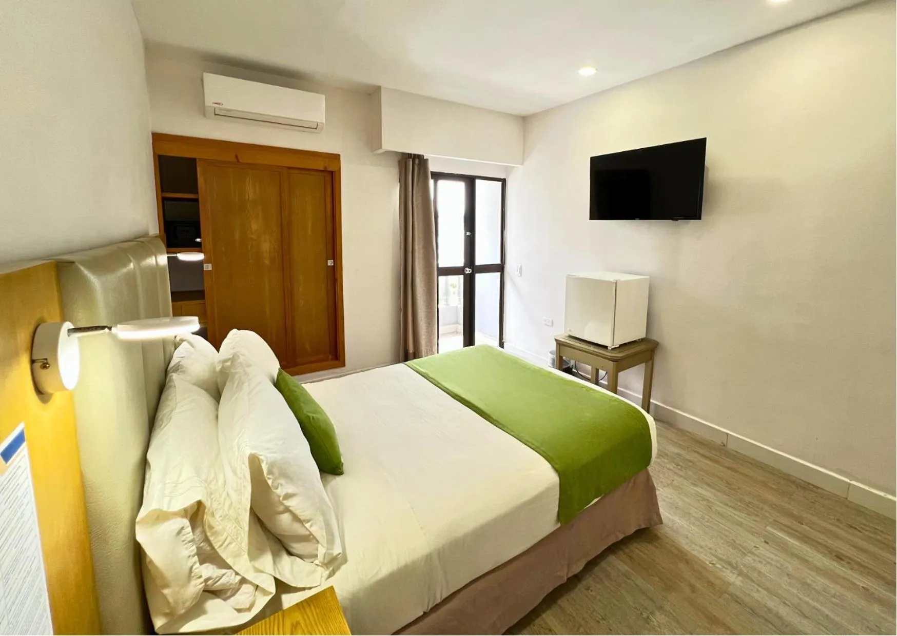 Bed in Hotel American Golf