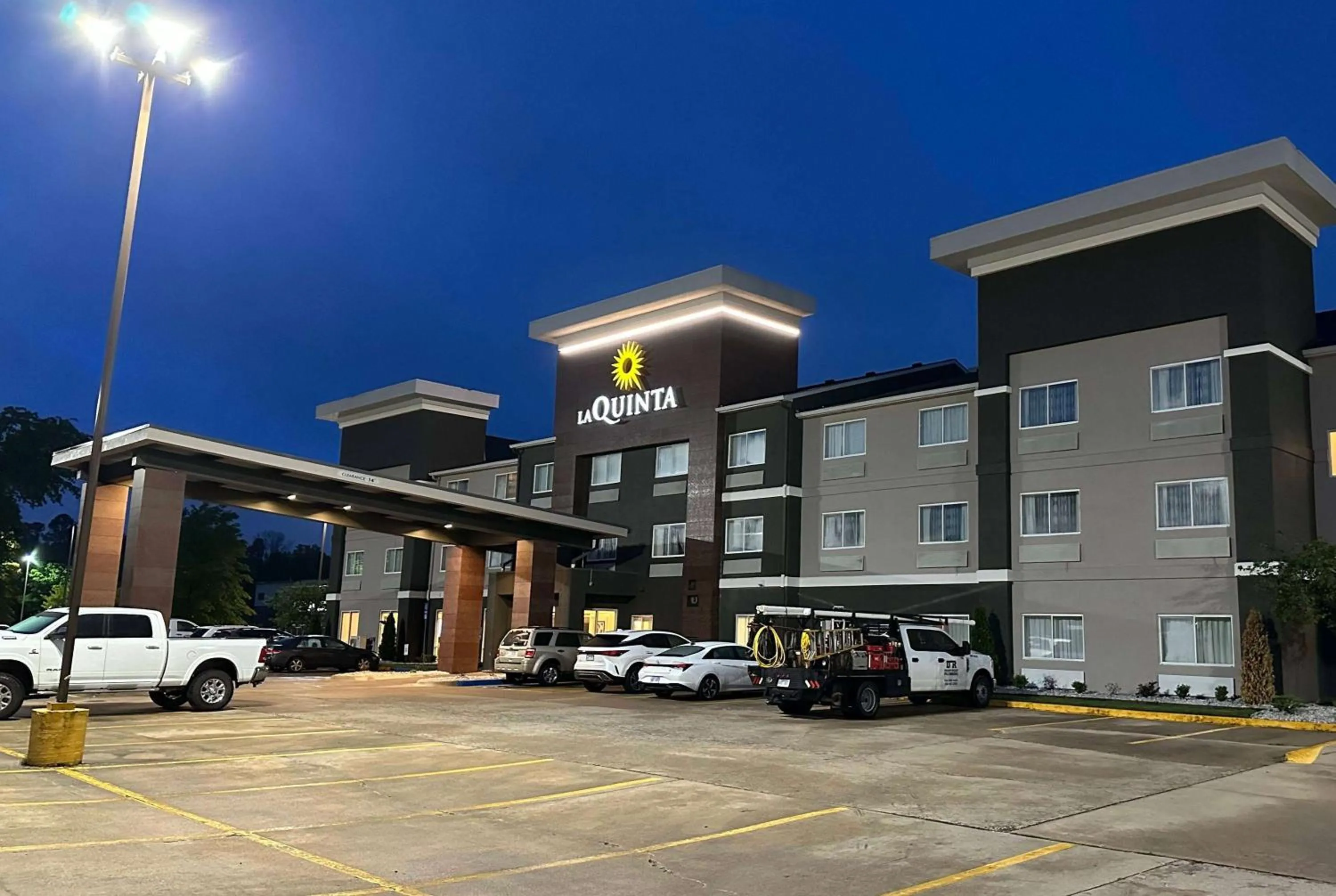 Property building in La Quinta by Wyndham Fayetteville