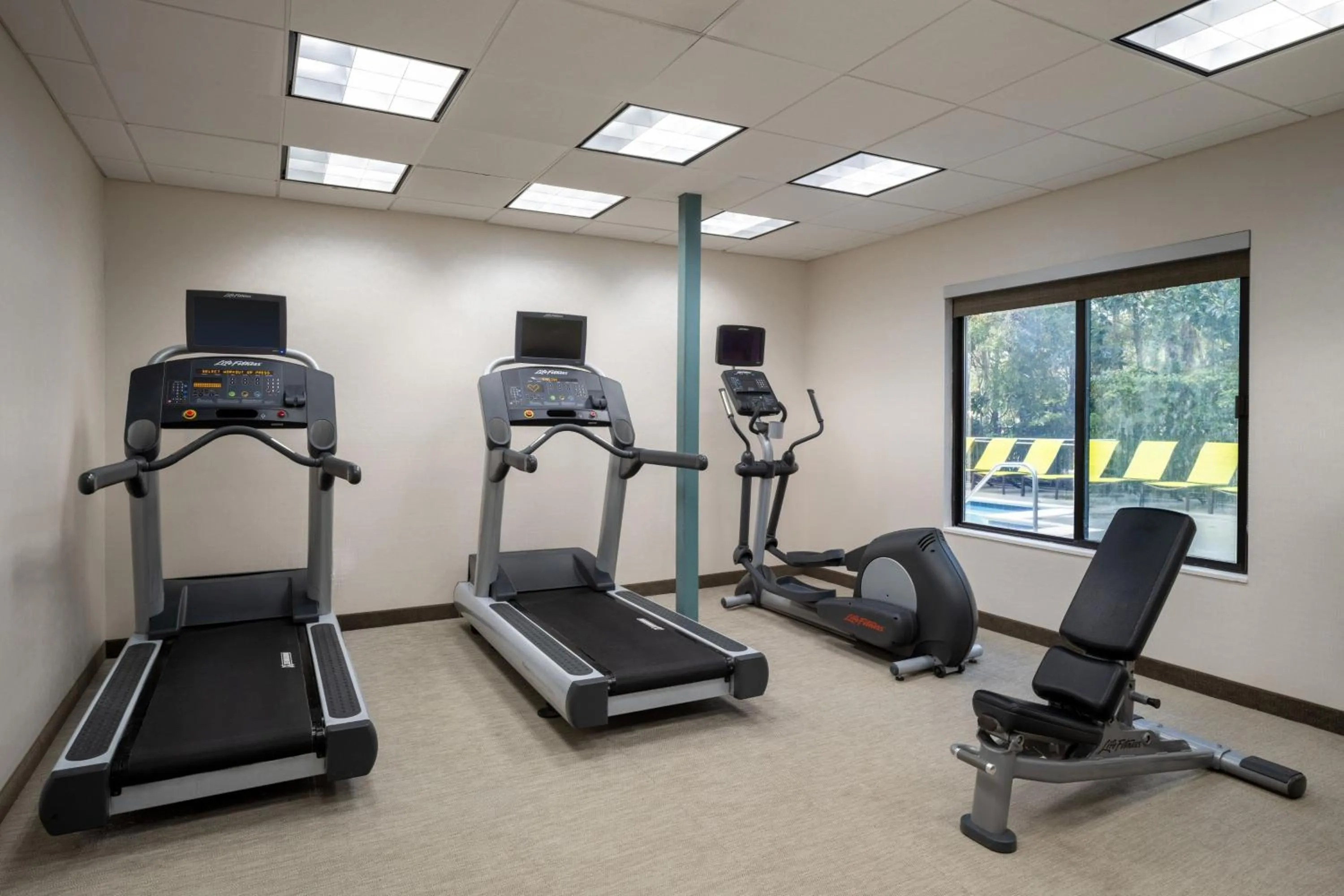 Fitness centre/facilities in SpringHill Suites Gainesville