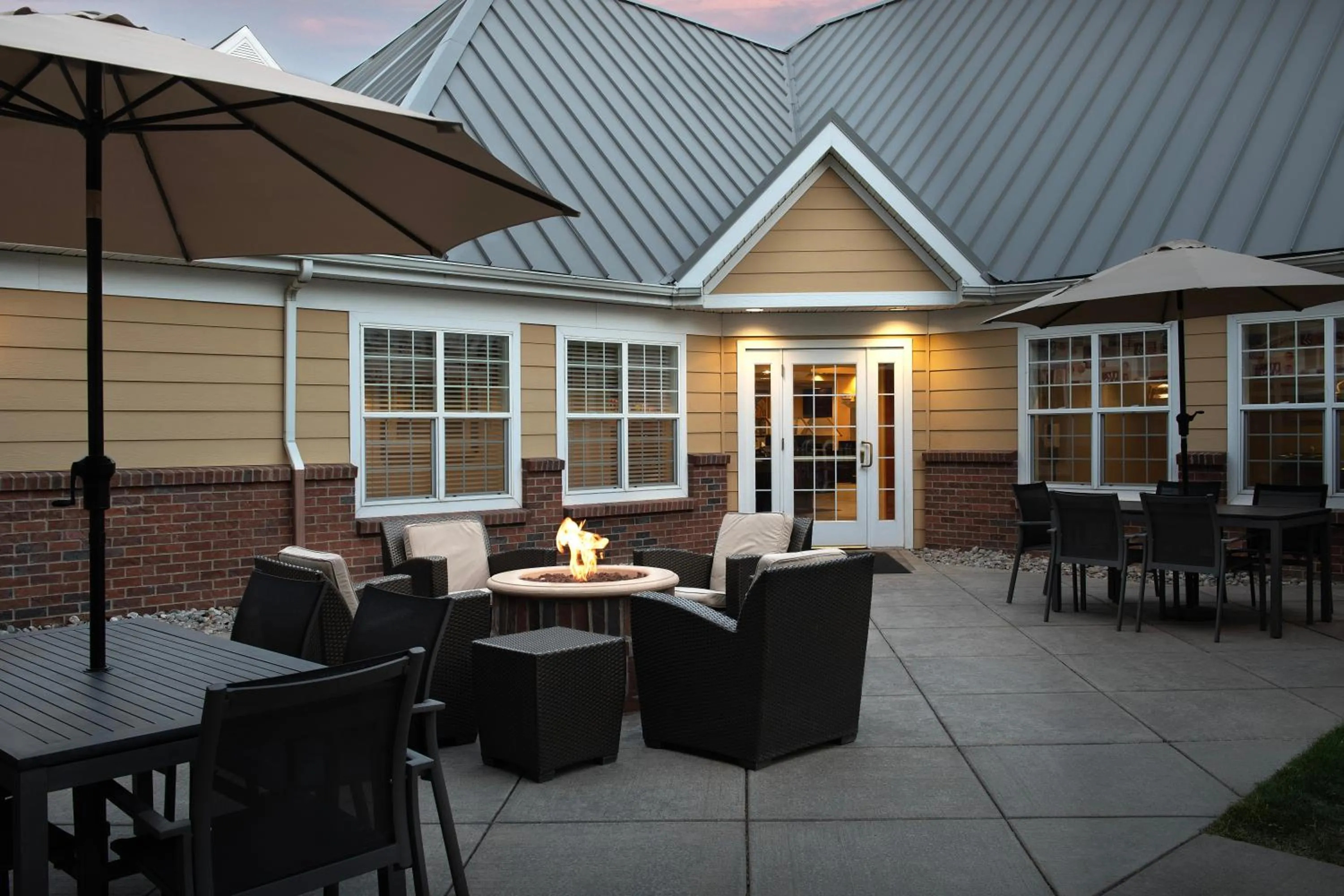 Patio in Residence Inn Spokane East Valley