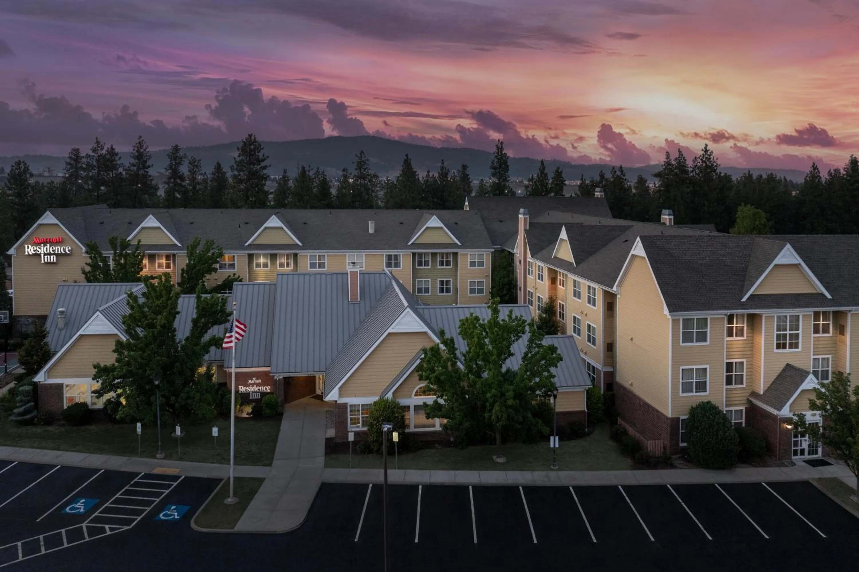 Property building in Residence Inn Spokane East Valley