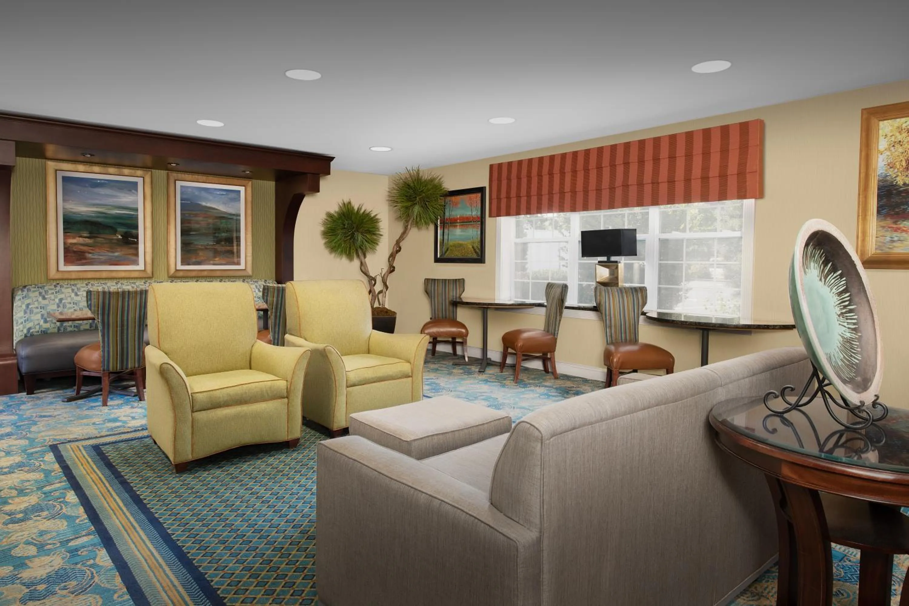 Seating area in Residence Inn Spokane East Valley