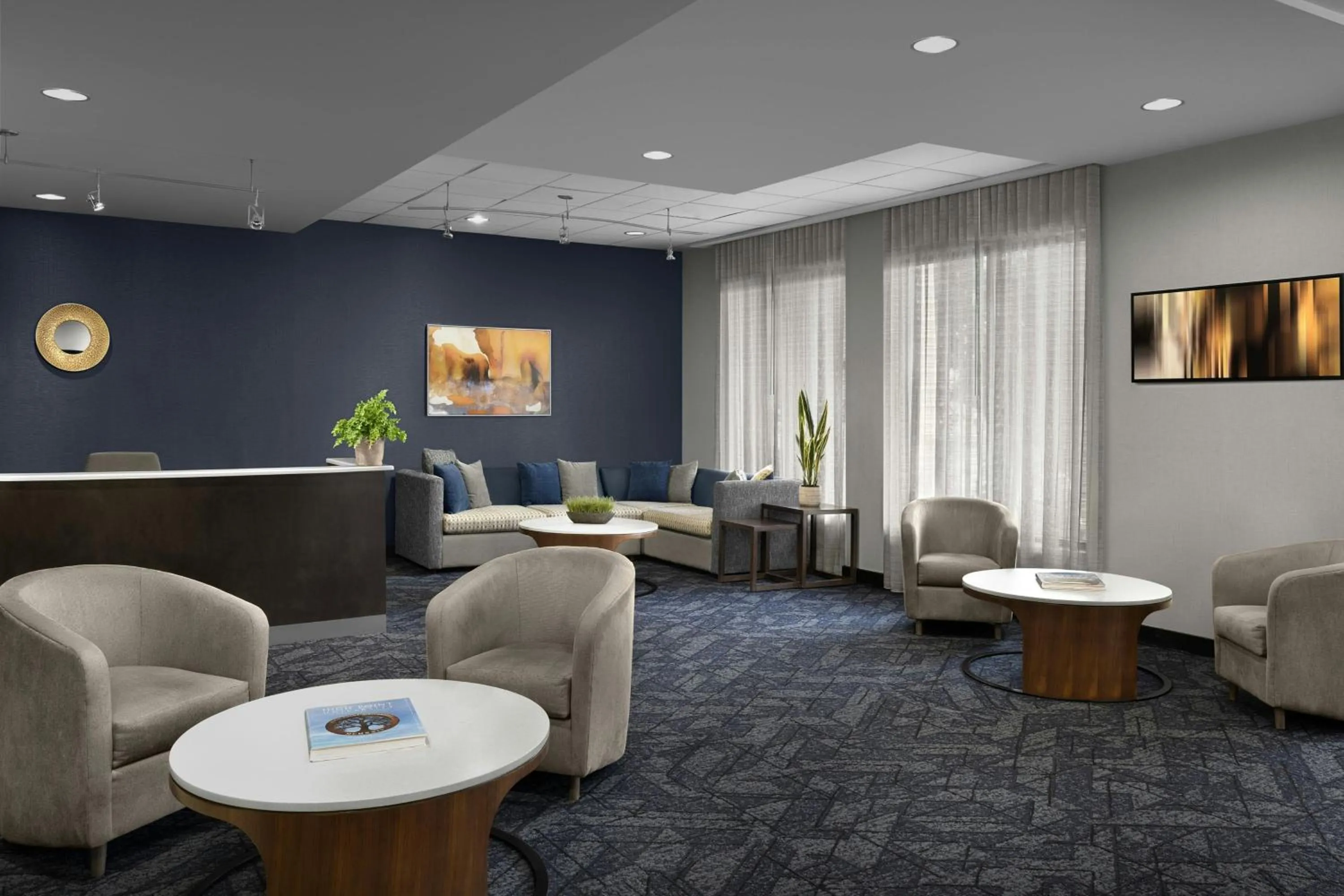 Lobby or reception in Courtyard Greensboro Airport