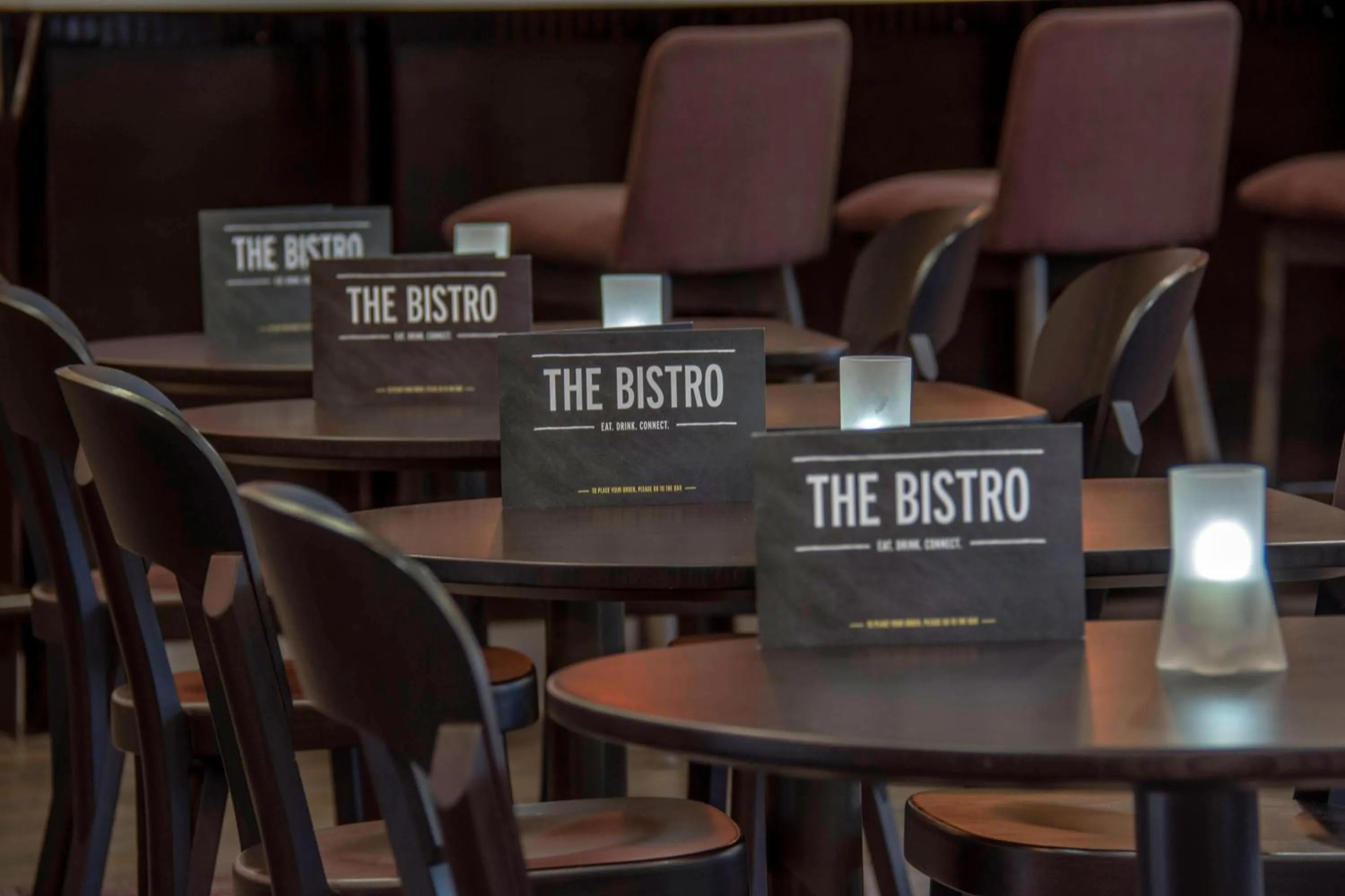 Restaurant/places to eat in Courtyard Greensboro Airport