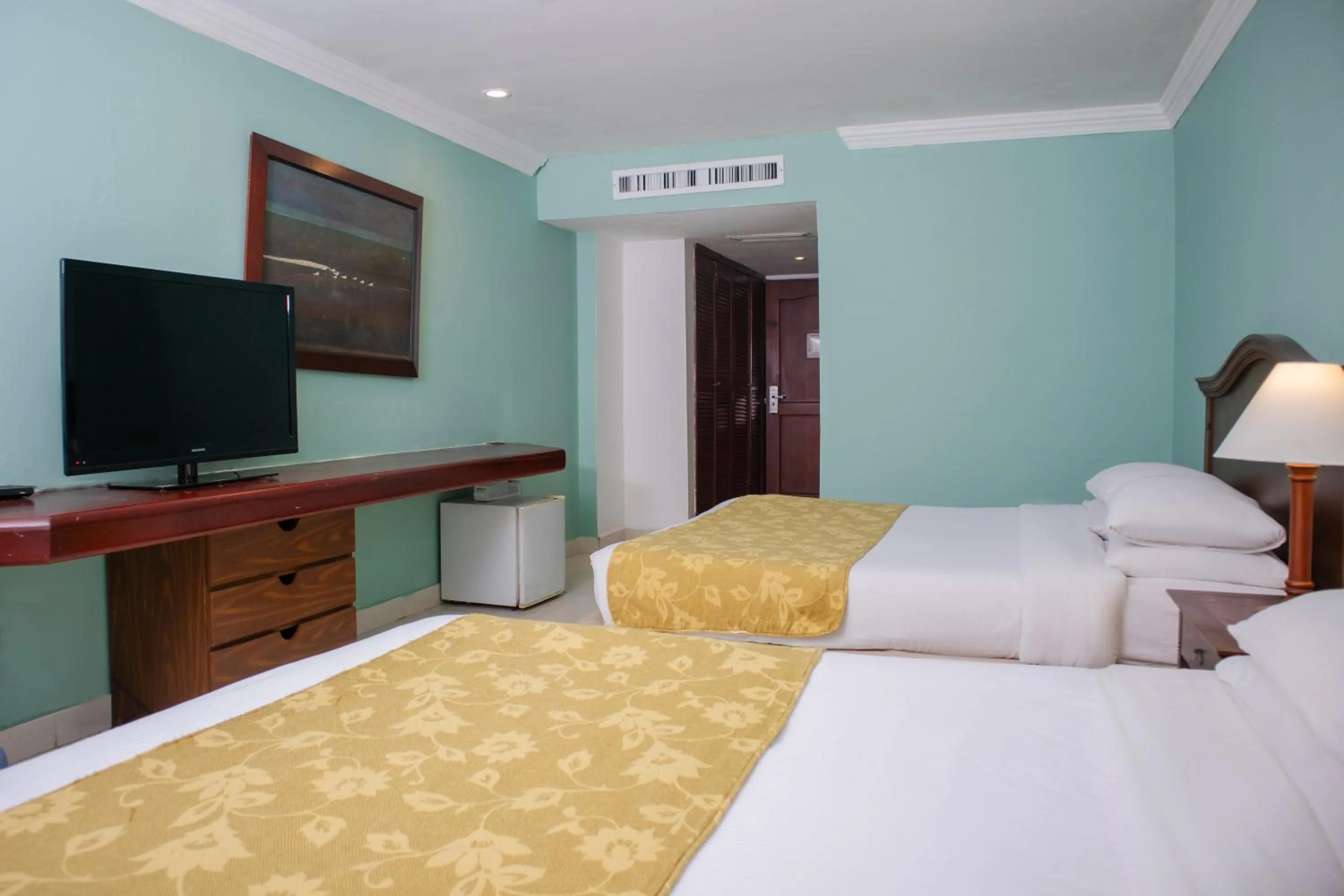 Bedroom, Bed in Hotel Faranda Express Puerta Del Sol Barranquilla, A Member of Radisson Individuals