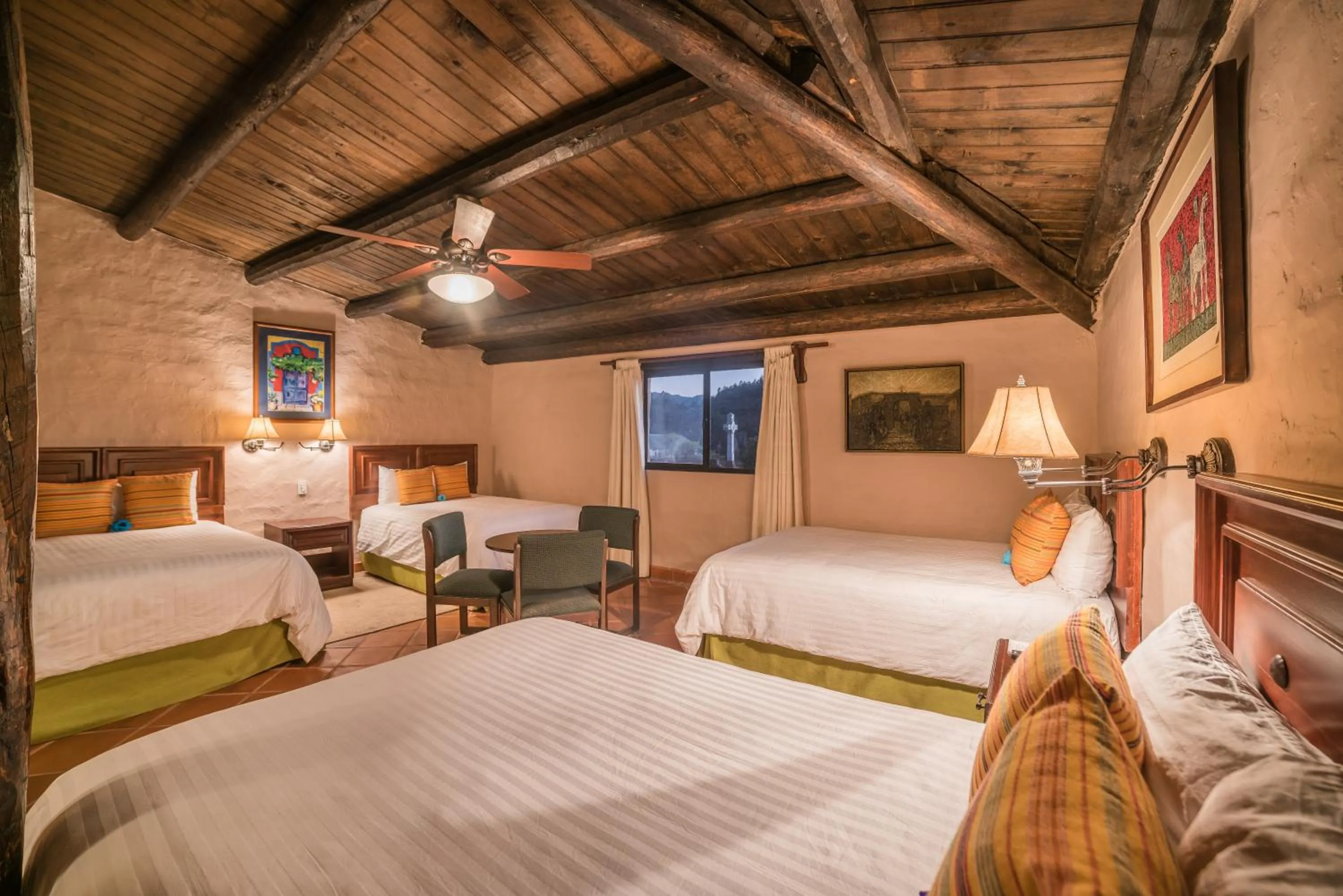 Bed in Hotel Misión Cerocahui a Balderrama Hotel Collection