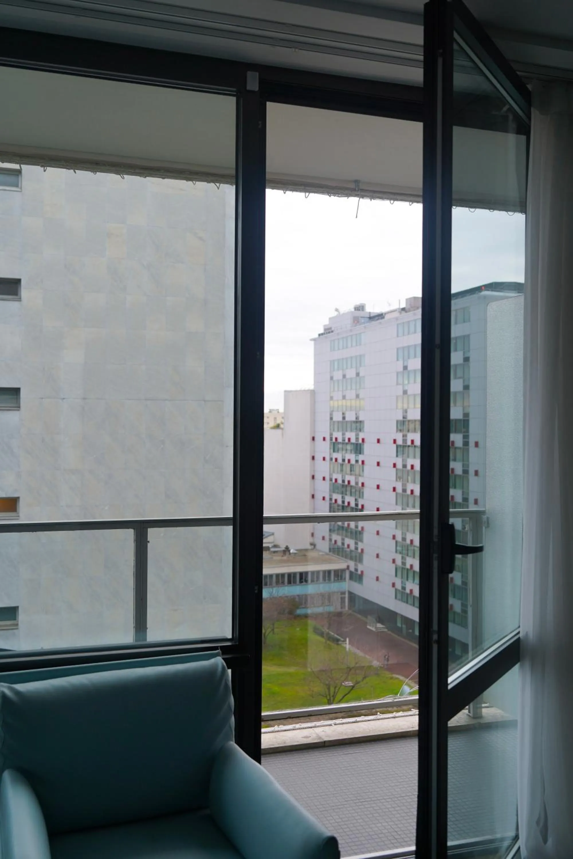 Garden view in Pullman Paris Tour Eiffel