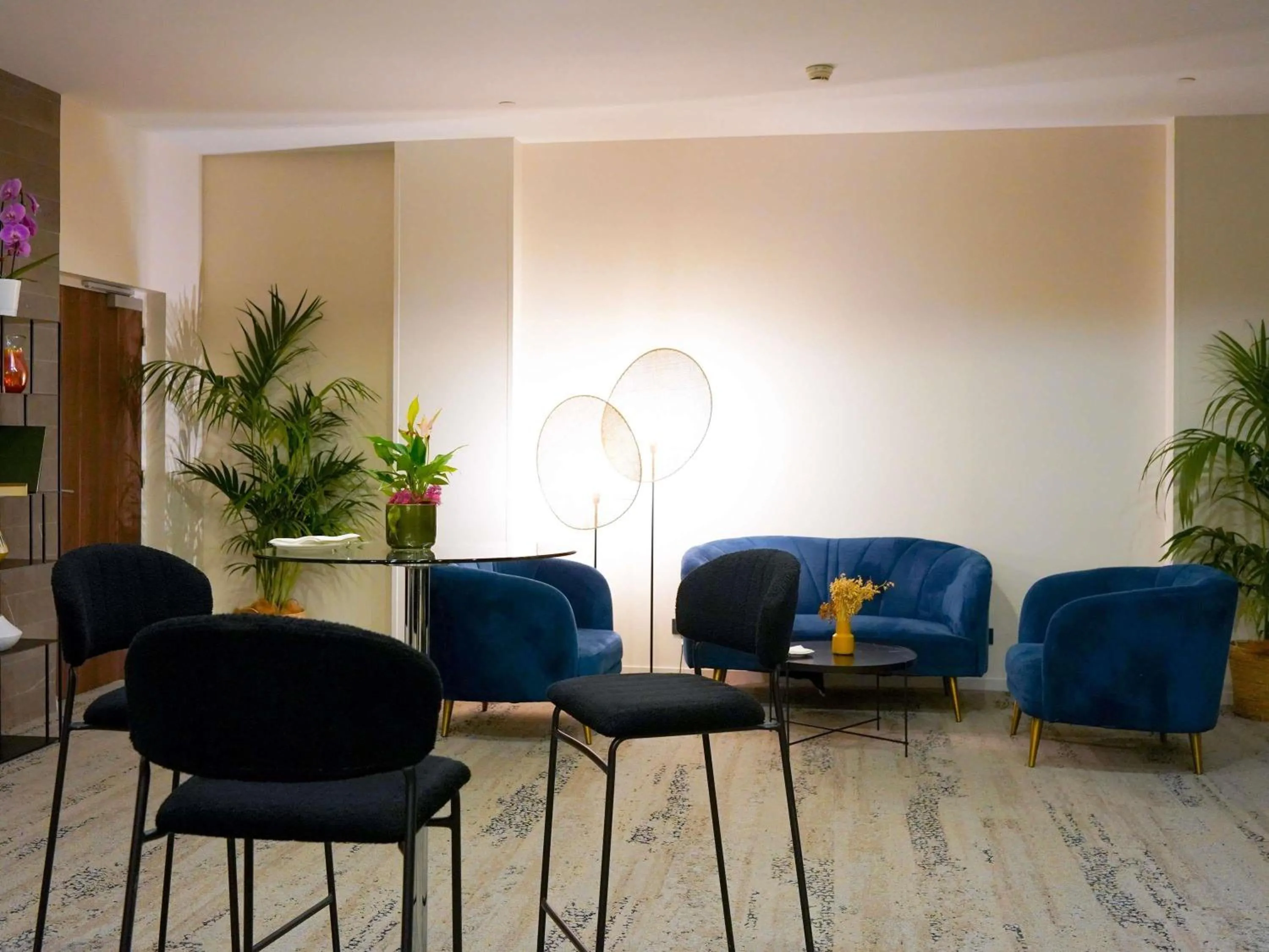 Meeting/conference room in Pullman Paris Tour Eiffel