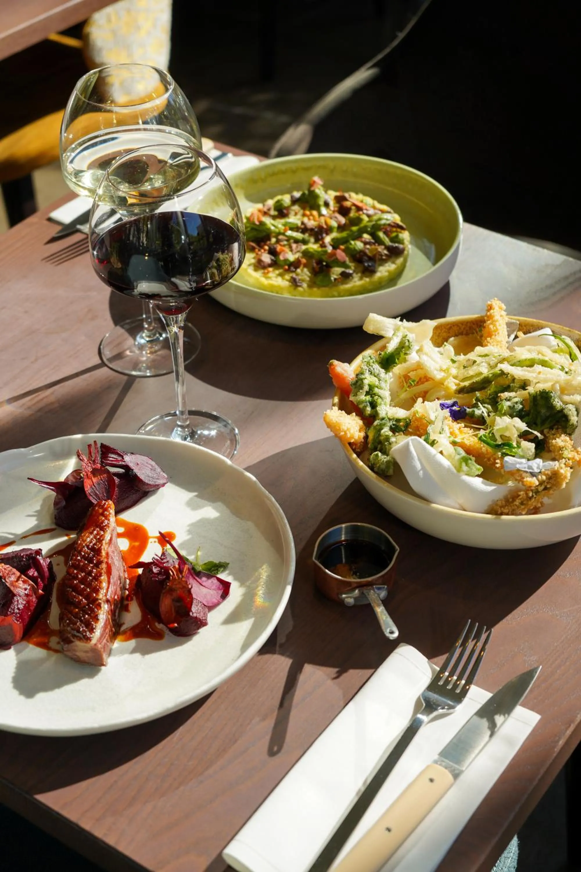 Restaurant/places to eat in Pullman Paris Tour Eiffel