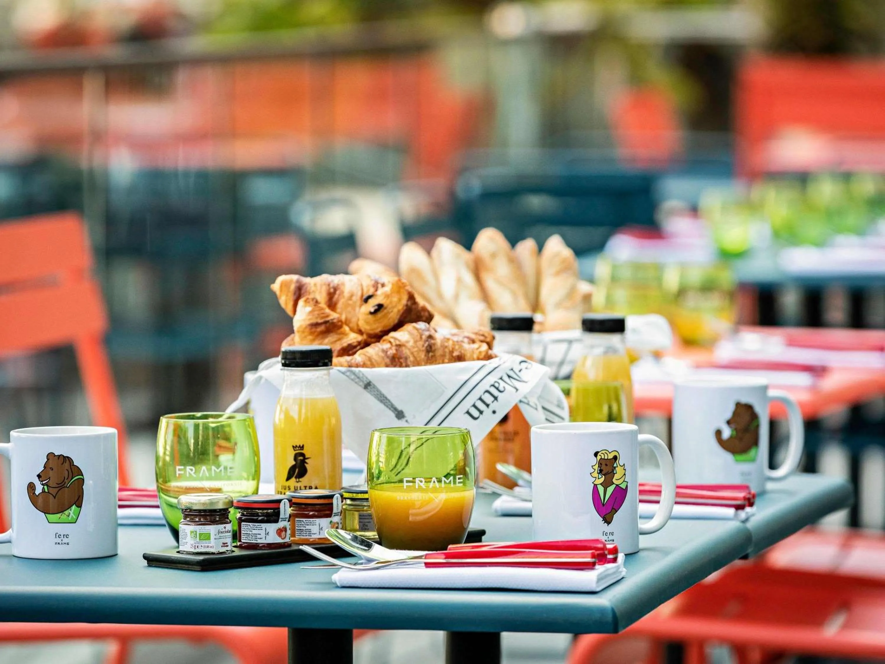 Breakfast in Pullman Paris Tour Eiffel