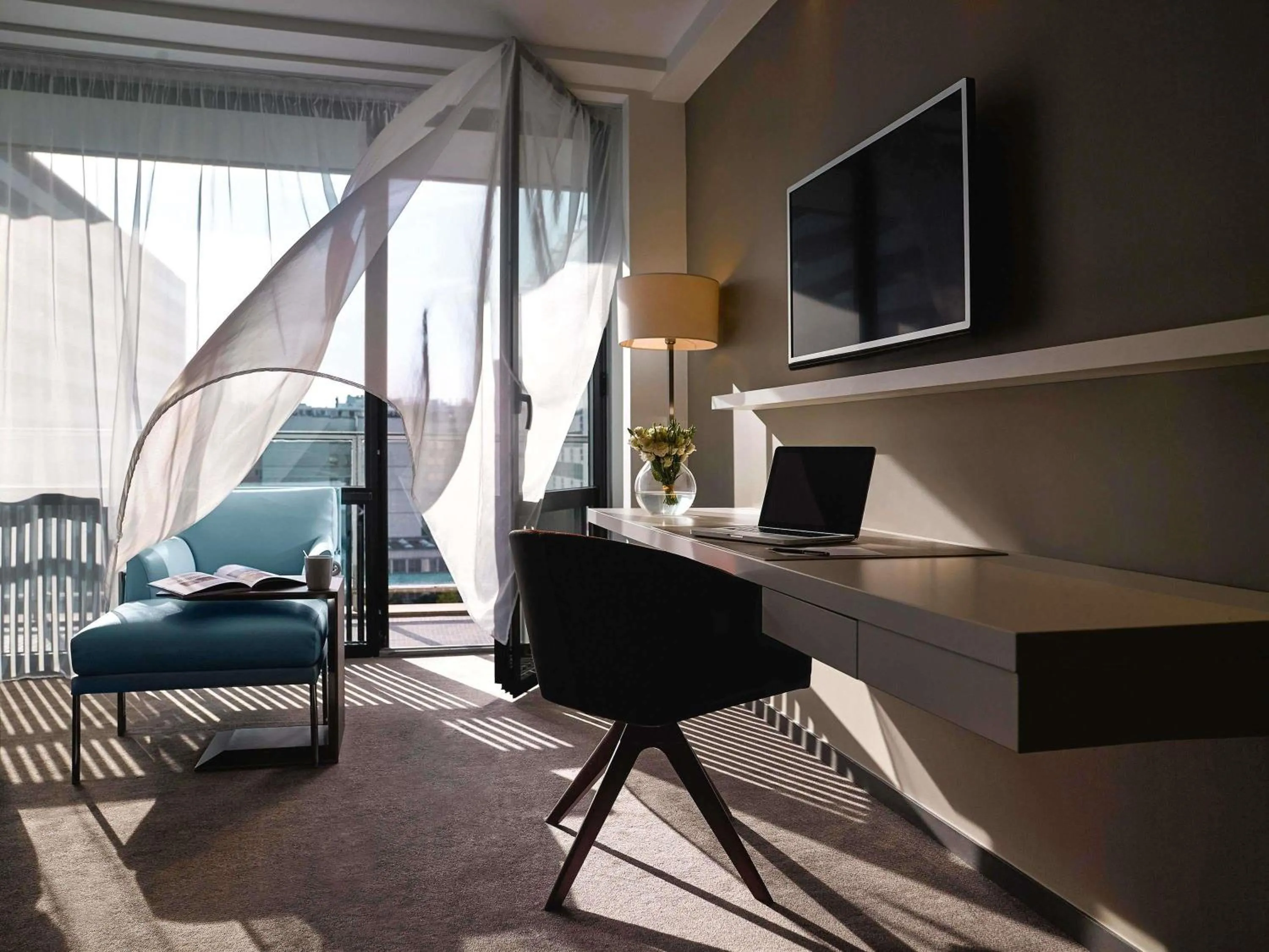 Bedroom in Pullman Paris Tour Eiffel