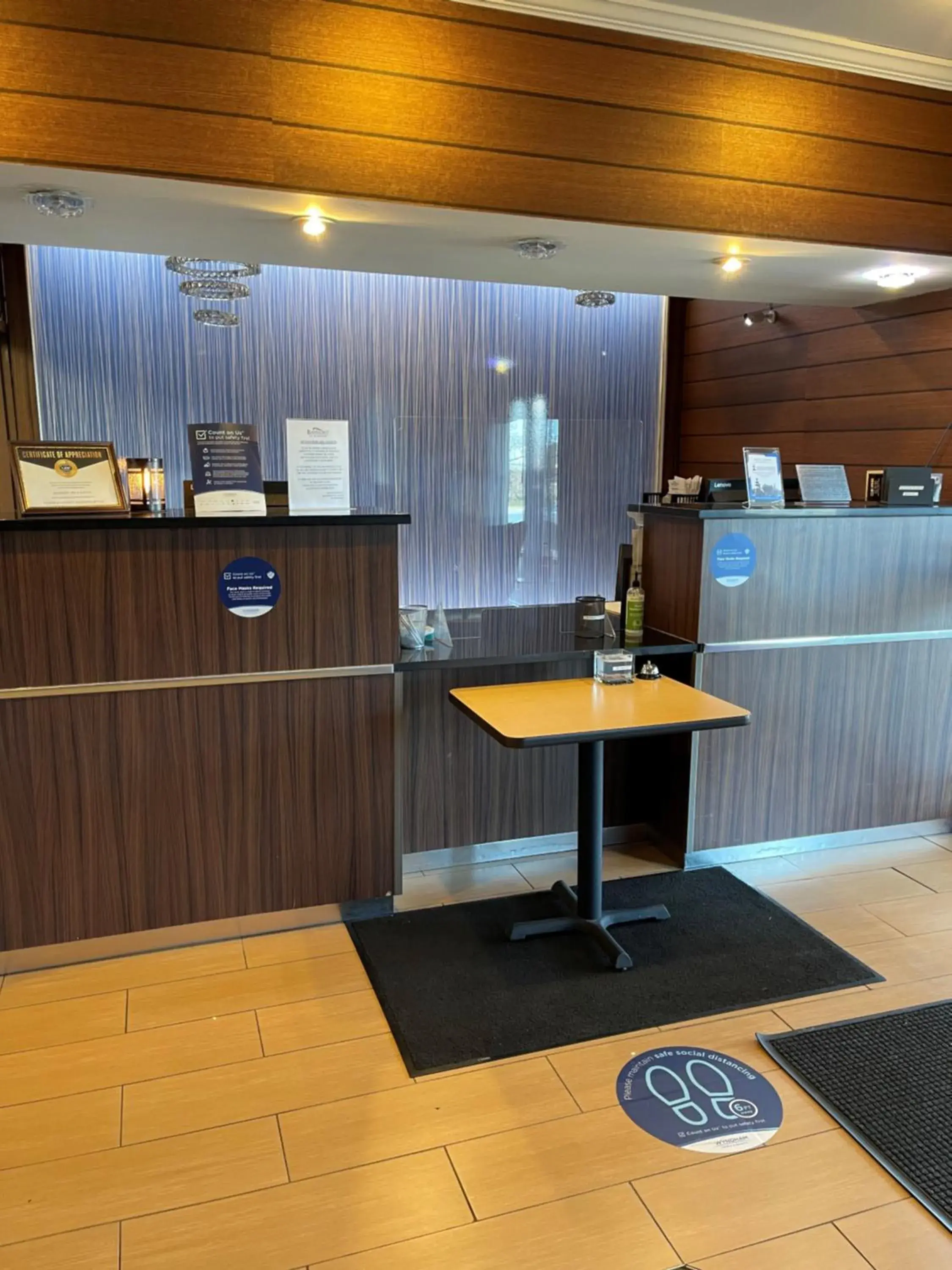 Lobby or reception in Baymont by Wyndham Chambersburg Lobby or reception in Baymont by Wyndham Chambersburg