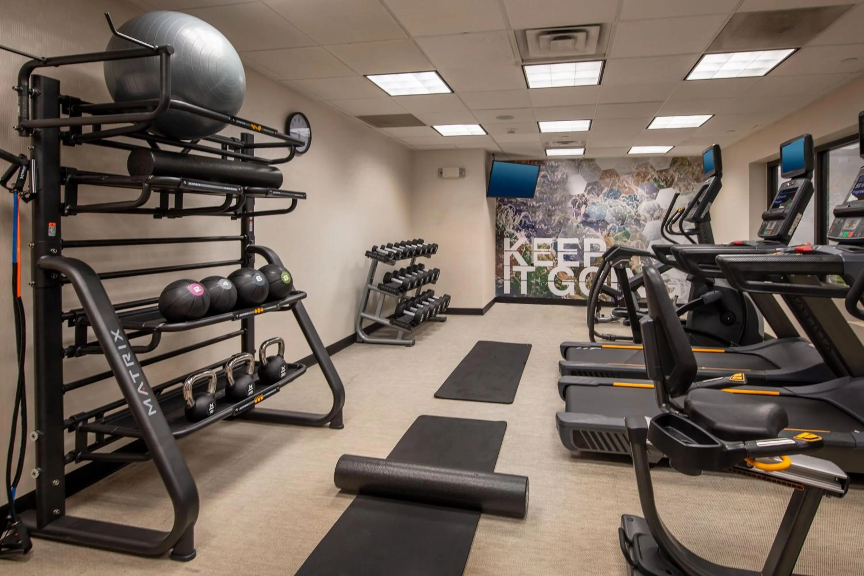 Fitness centre/facilities in SpringHill Suites Hagerstown