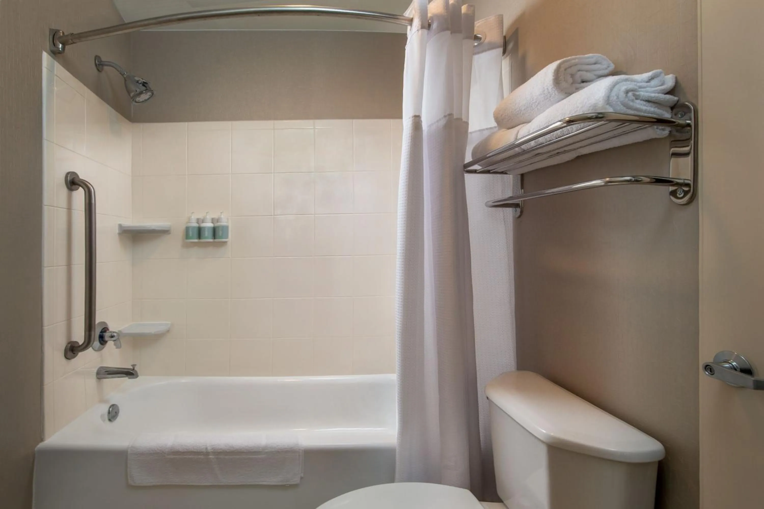 Bathroom in SpringHill Suites Hagerstown