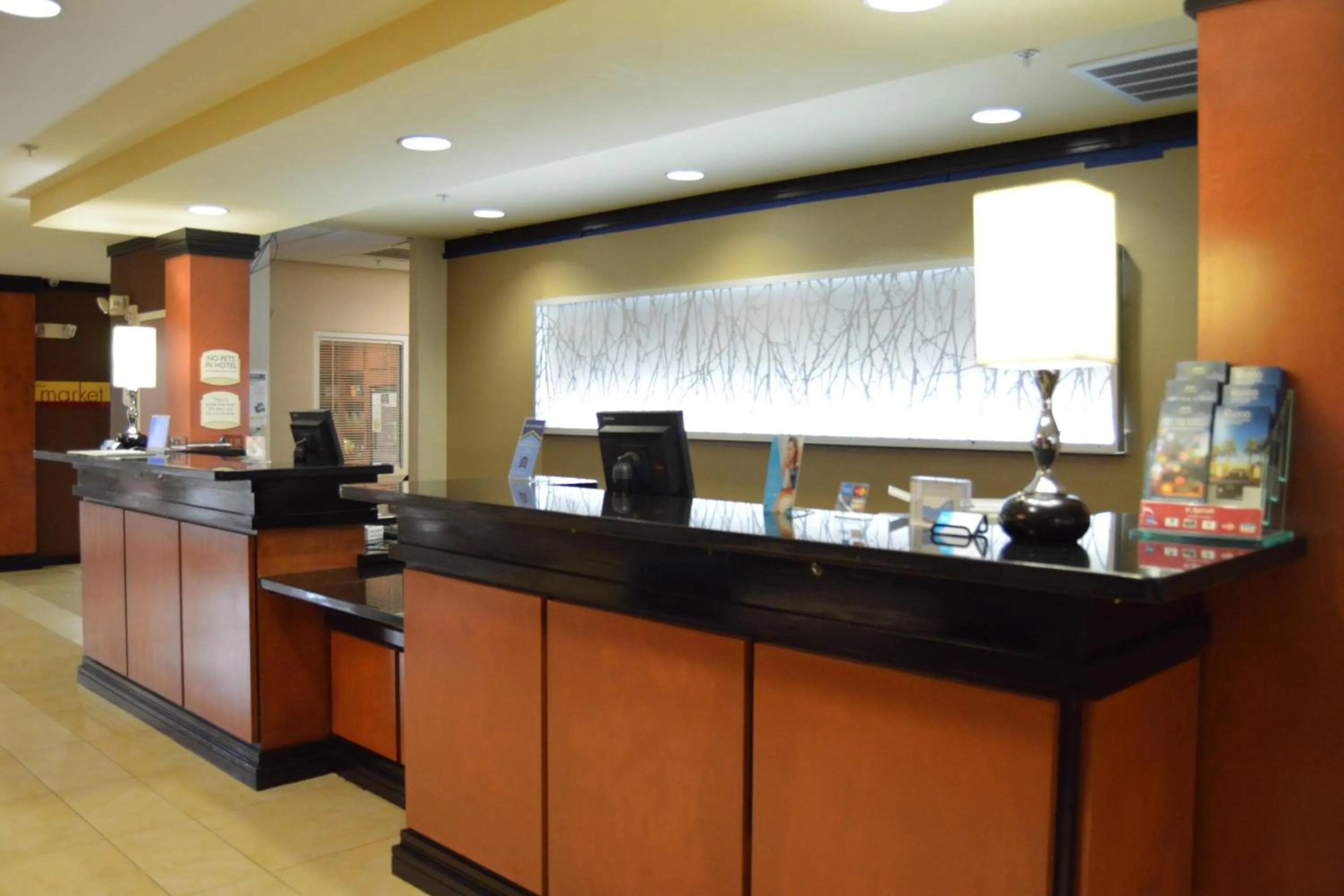 Lobby or reception in Fairfield Inn & Suites Houston Channelview