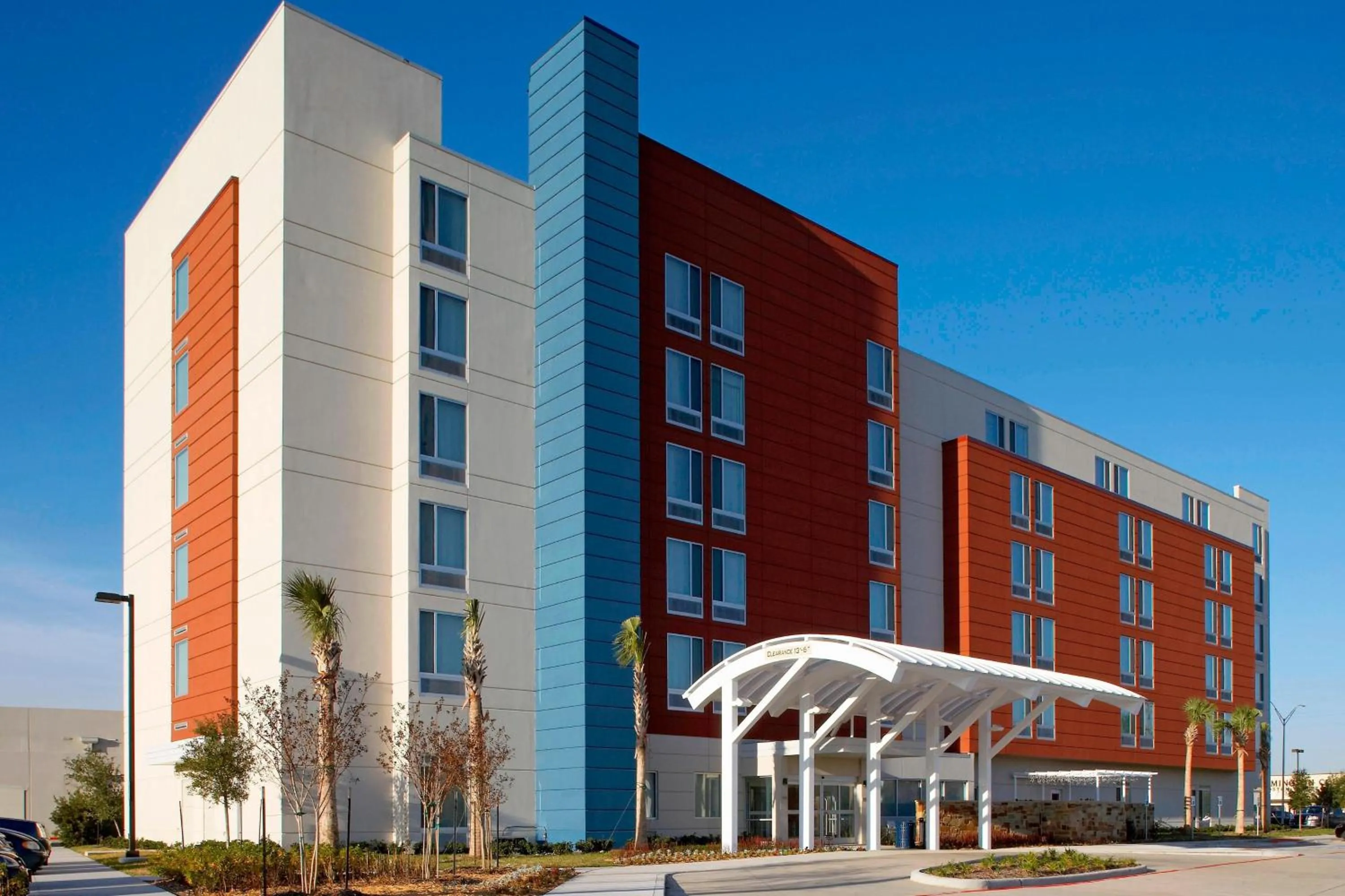 Property building in SpringHill Suites Houston NASA/Webster